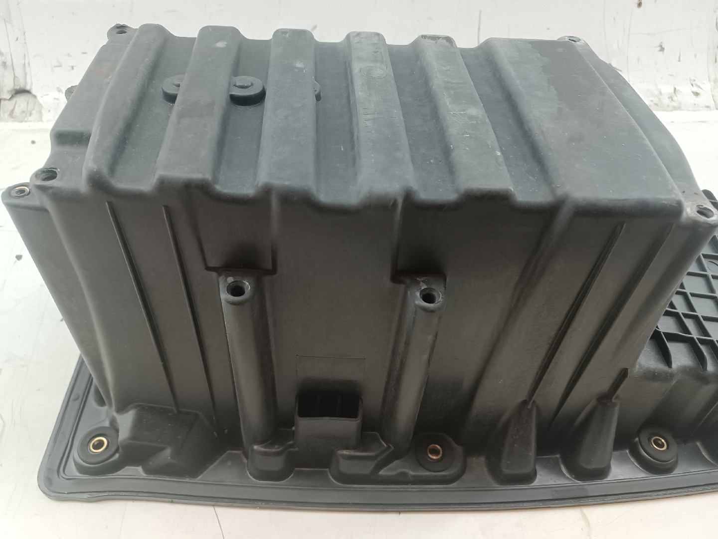 Caixa de bateria BMW 1 (E87) | 03 - 13 Imagem-4