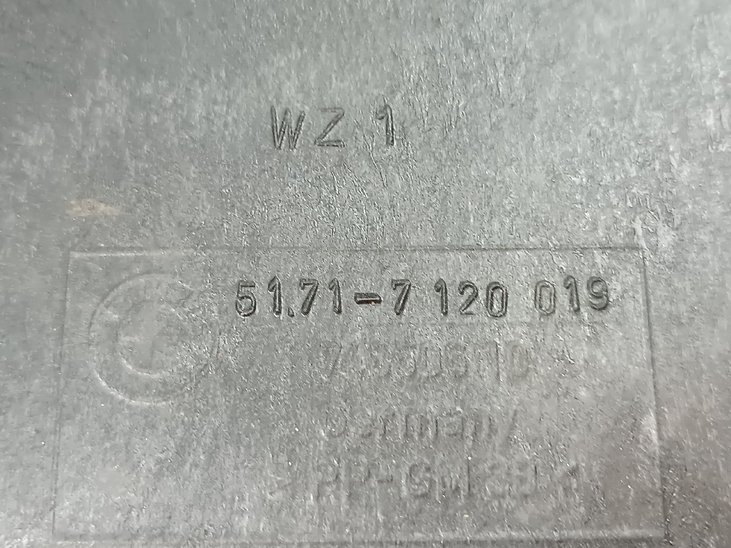 Caixa de bateria BMW 1 (E87) | 03 - 13 Imagem-5