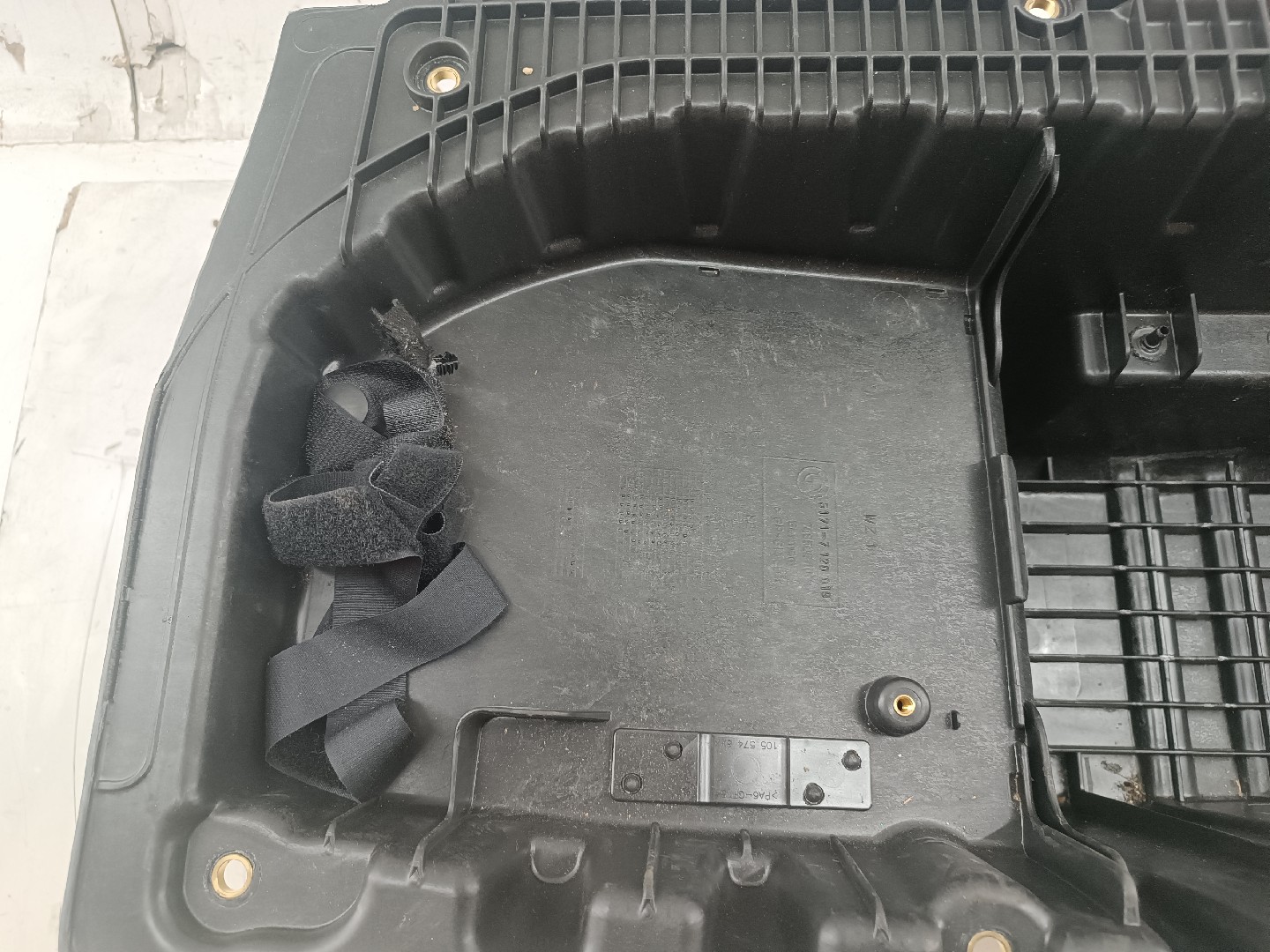 Caixa de bateria BMW 1 (E87) | 03 - 13 Imagem-6