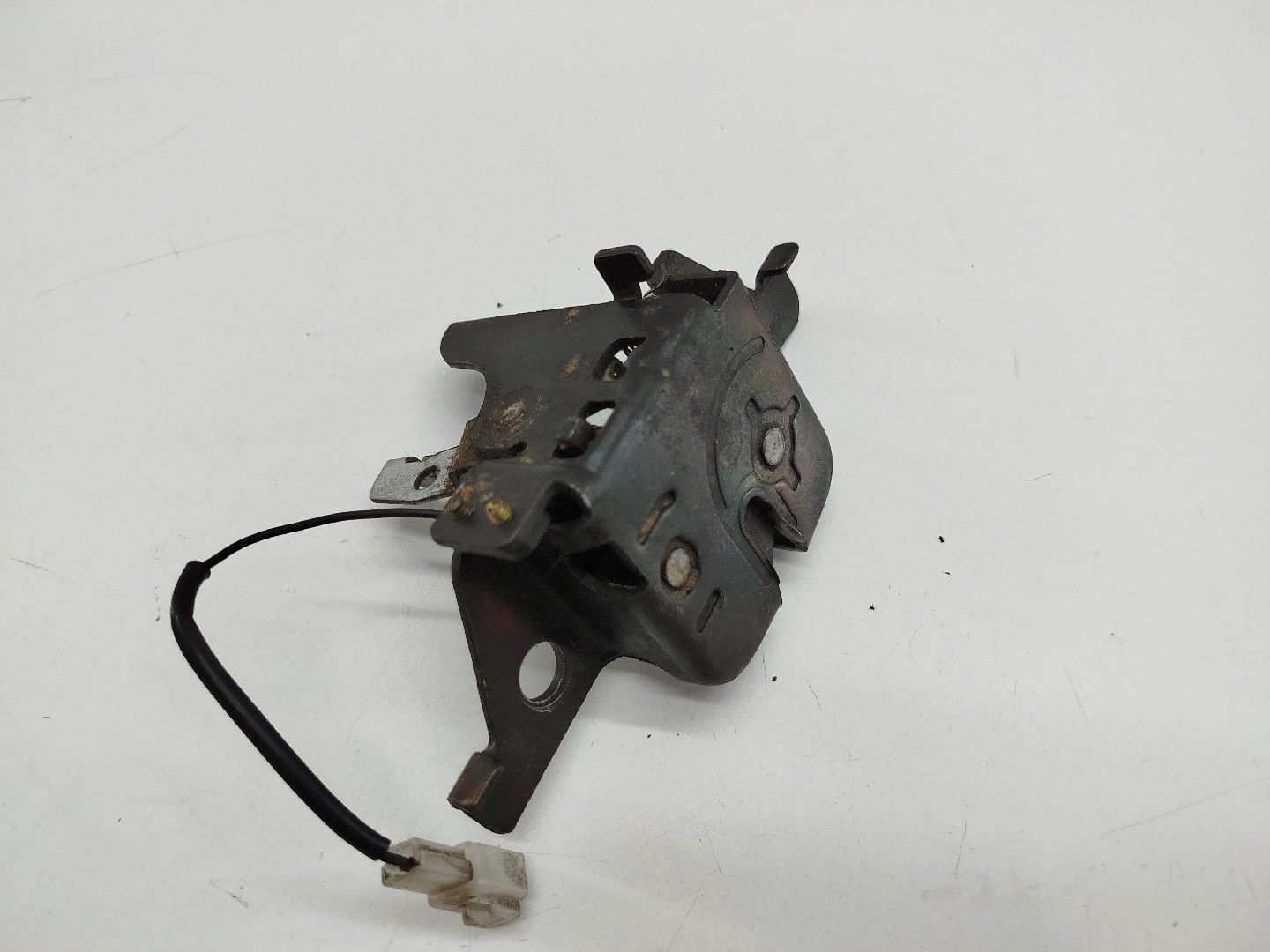 Fecho da Mala MAZDA MX-3 (EC) | 91 - 98 Imagem-5