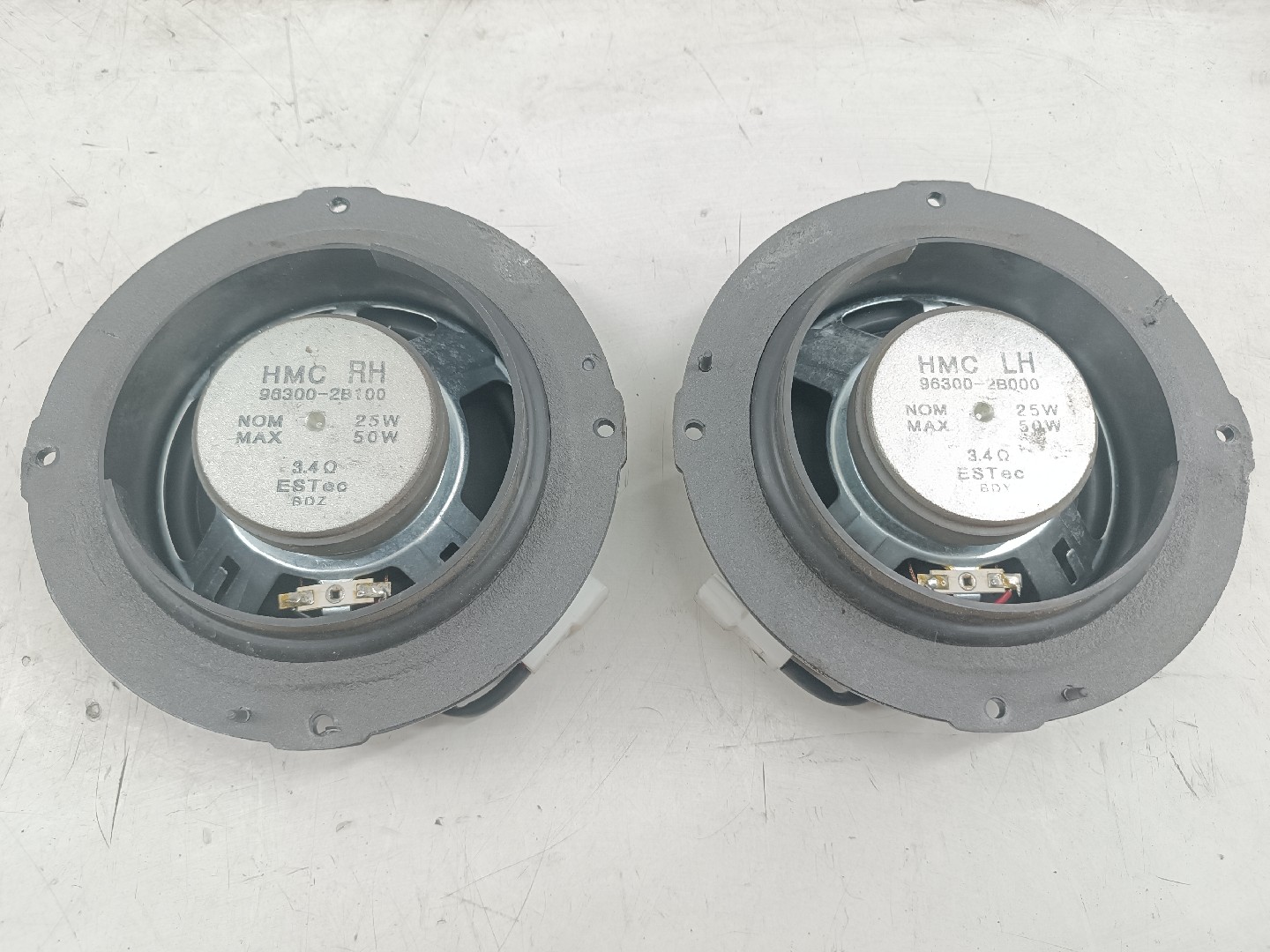 Coluna de som HYUNDAI SANTA FÉ II (CM) | 05 - 15