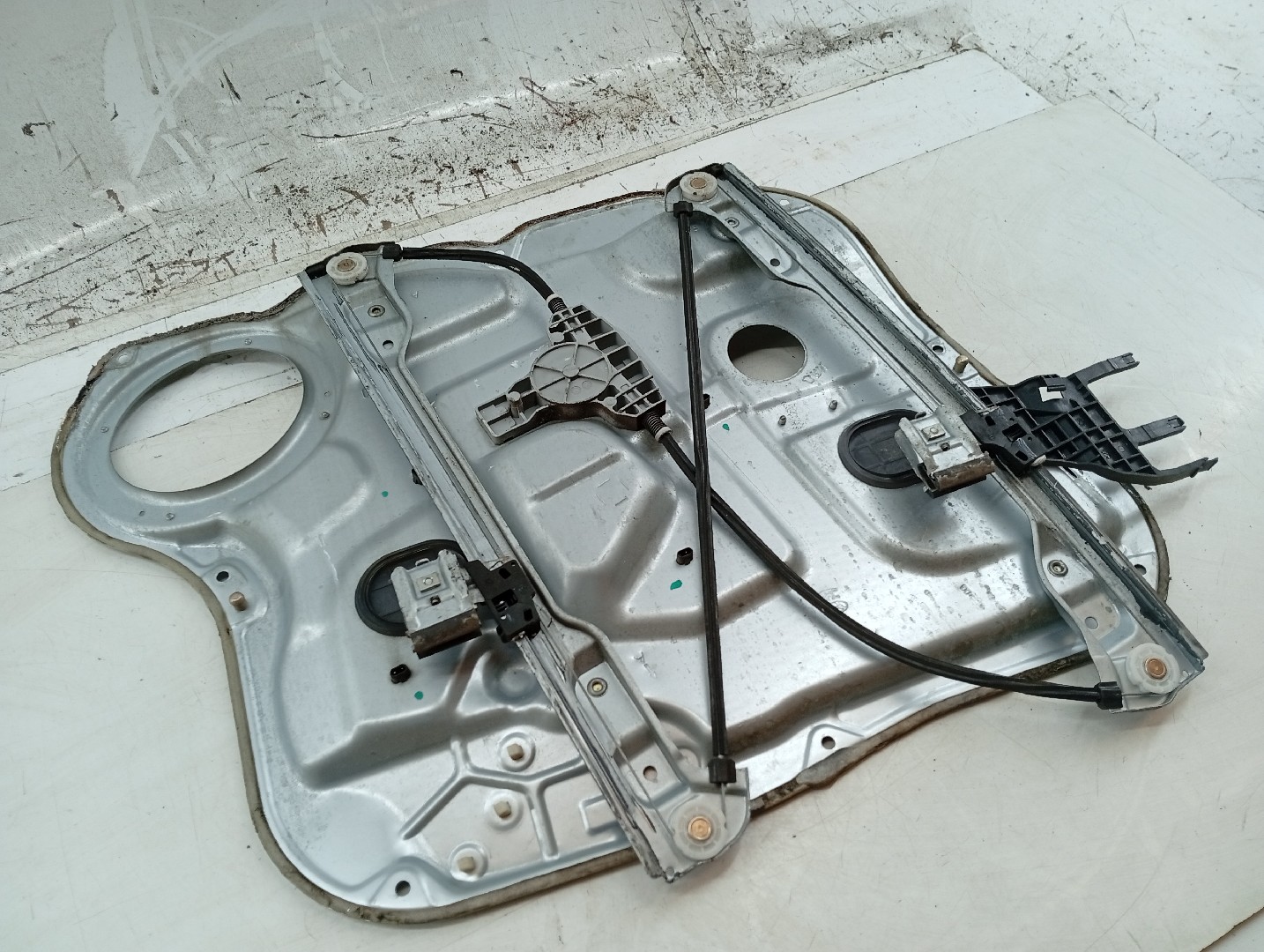 Elevador Frente Direito Elétrico HYUNDAI SANTA FÉ II (CM) | 05 - 15 Imagem-3