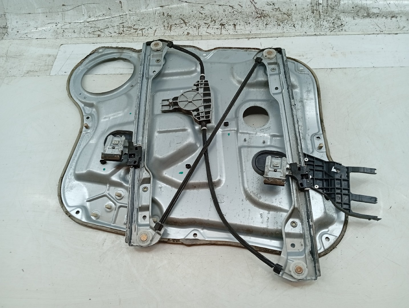 Elevador Frente Direito Elétrico HYUNDAI SANTA FÉ II (CM) | 05 - 15 Imagem-4