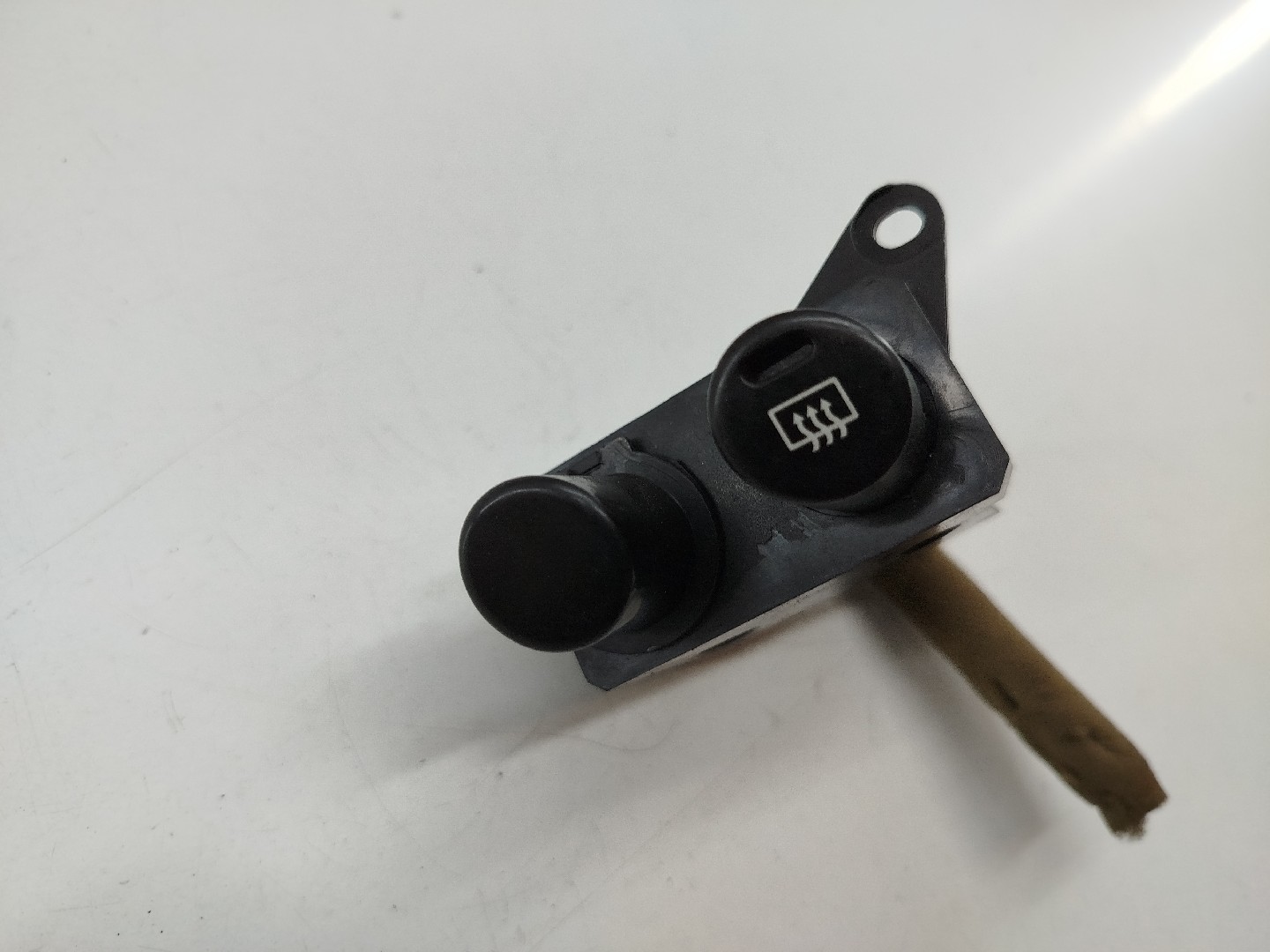 Botão desembaciador de vidro traseiro MAZDA MX-3 (EC) | 91 - 98