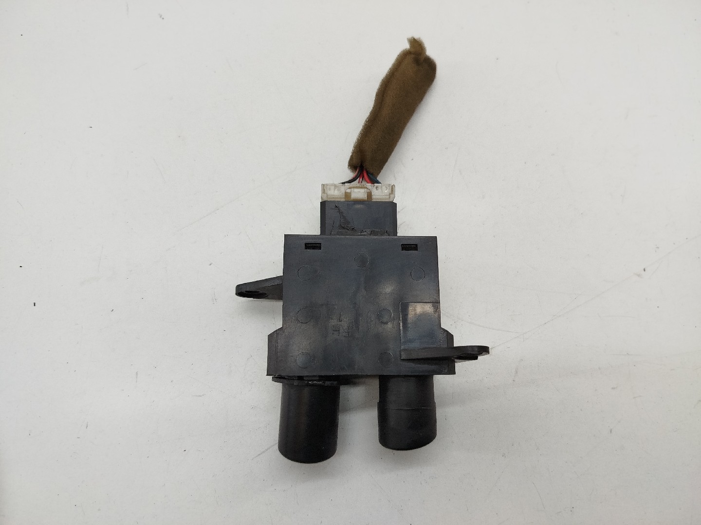 Botão desembaciador de vidro traseiro MAZDA MX-3 (EC) | 91 - 98 Imagem-1