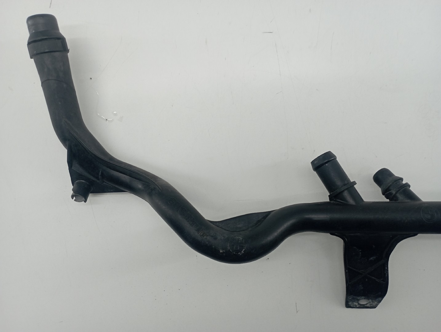 Tubo de Água BMW 1 (E87) | 03 - 13 Imagem-4