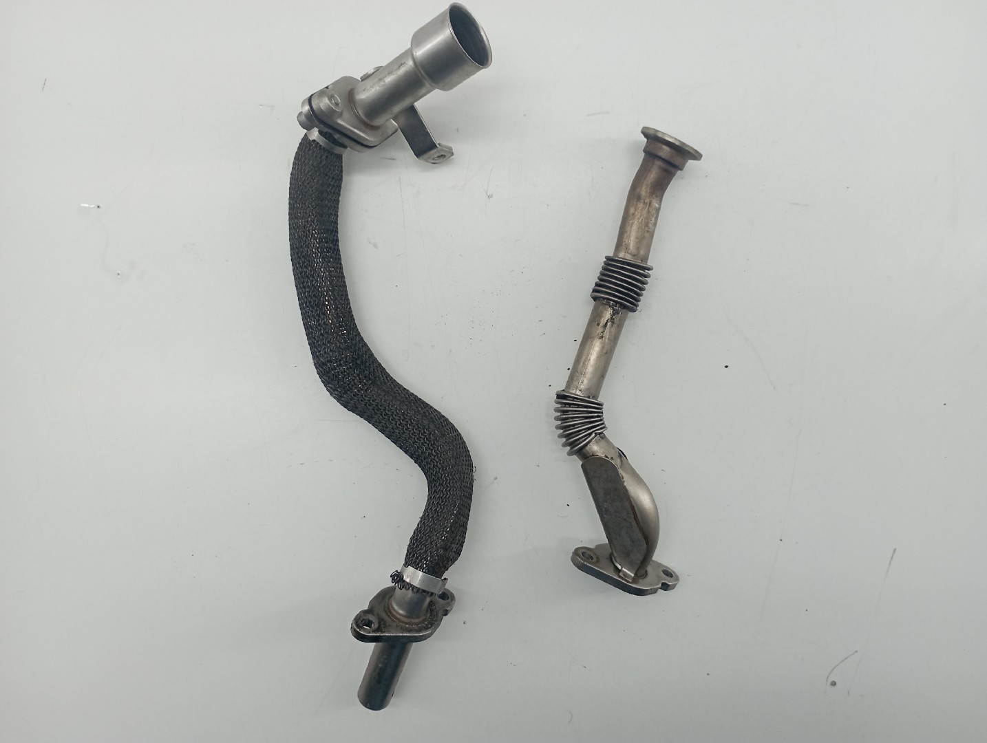 Tubo de EGR BMW 1 (E87) | 03 - 13 Imagem-1