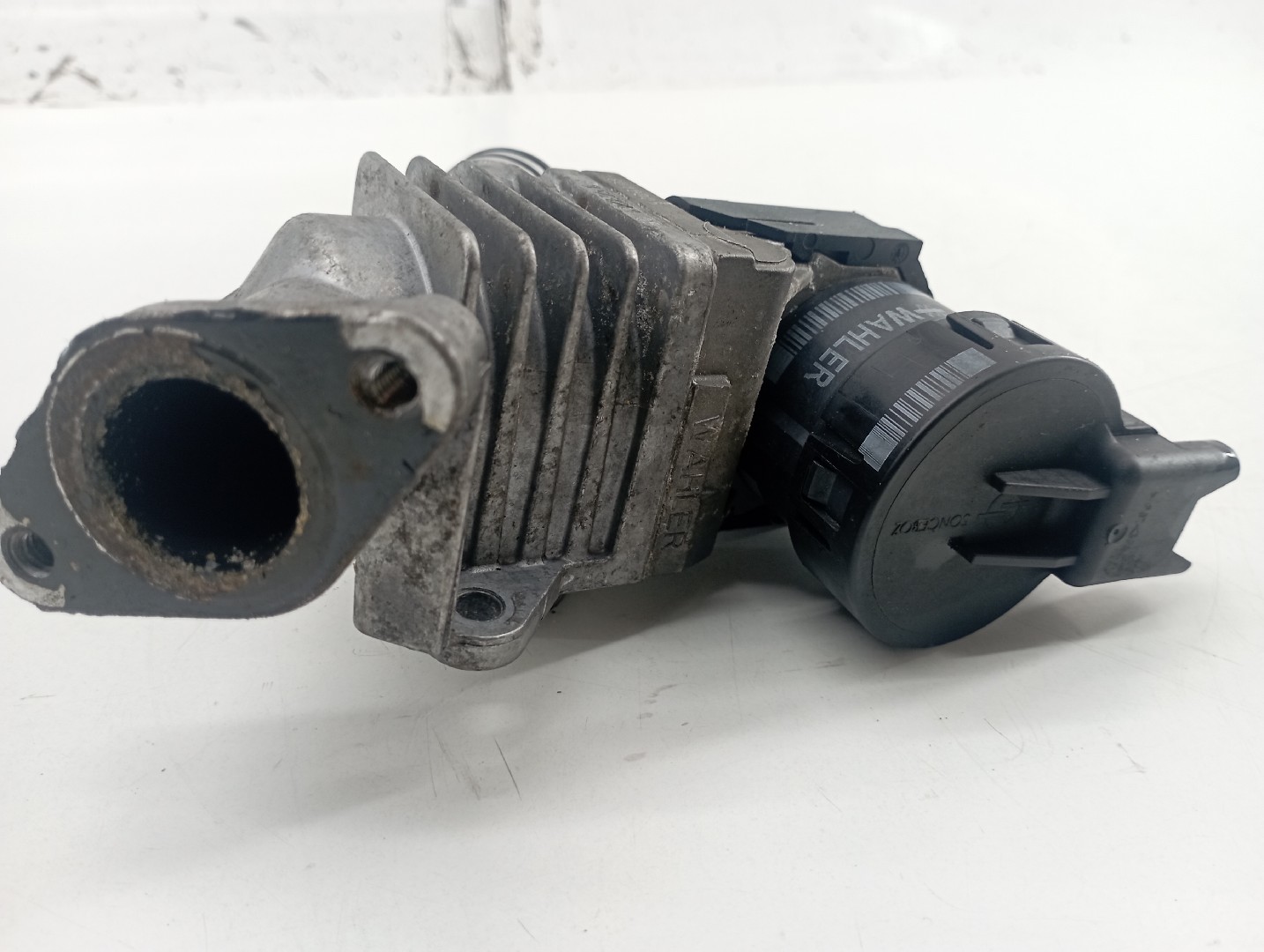 EGR Válvula BMW 1 (E87) | 03 - 13 Imagem-1