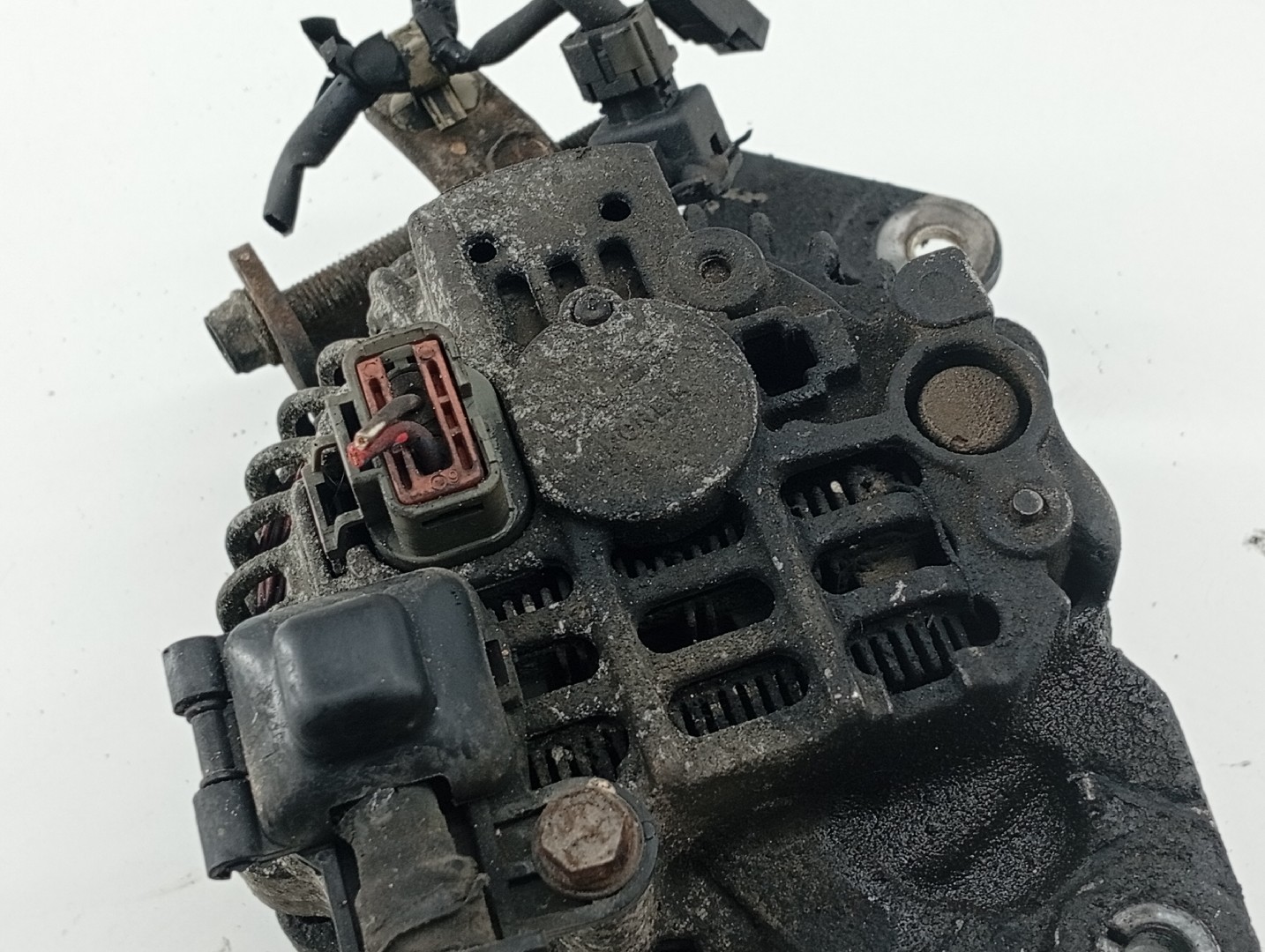 Alternador HYUNDAI ACCENT três volumes (X-3) | 94 - 00 Imagem-1