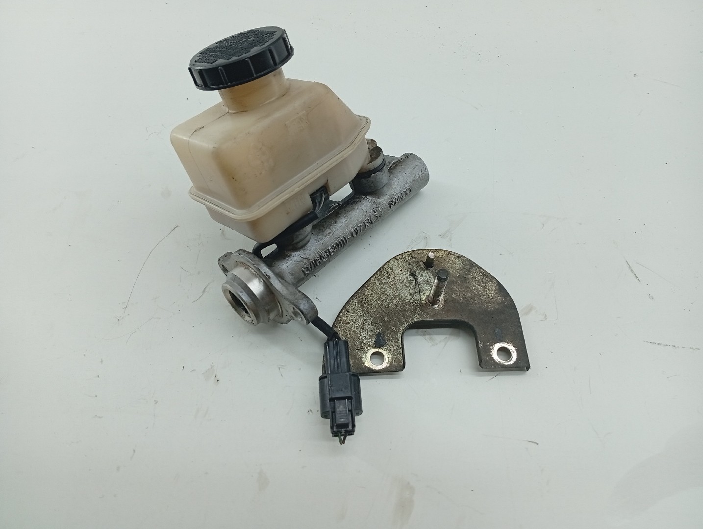 Bomba de travão HYUNDAI ACCENT três volumes (X-3) | 94 - 00