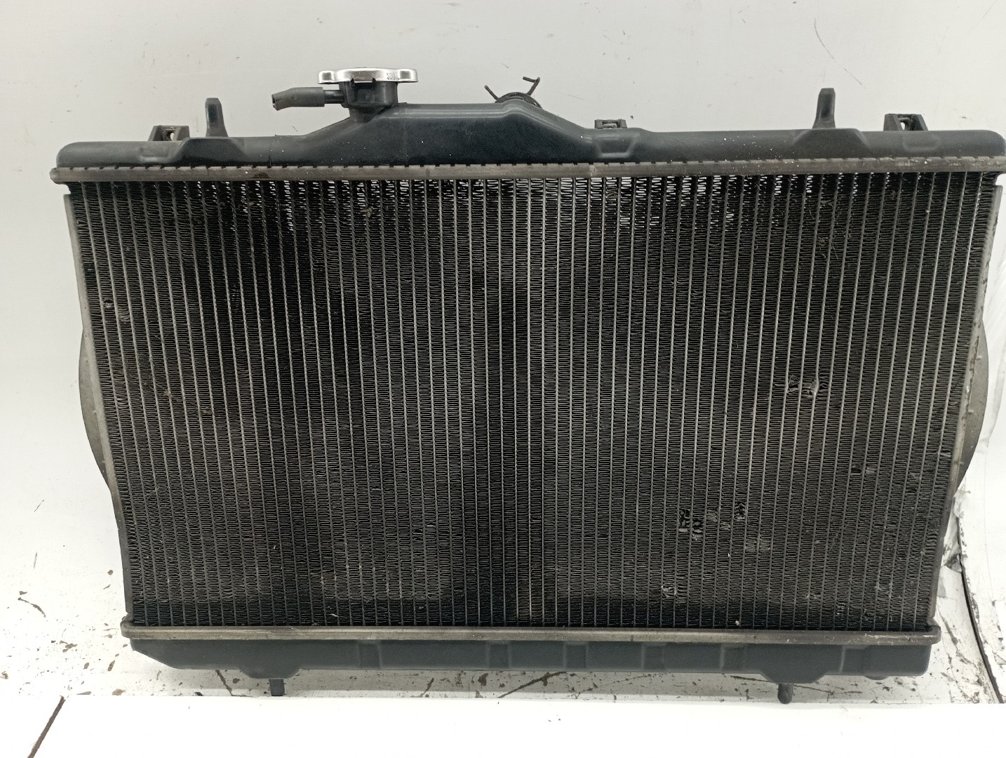 Radiador de AC HYUNDAI ACCENT três volumes (X-3) | 94 - 00 Imagem-6