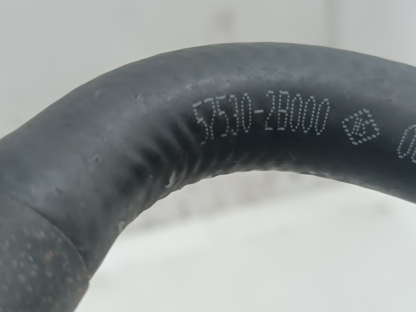 Reservatório de Direção Hidráulica HYUNDAI SANTA FÉ II (CM) | 05 - 15 Imagem-1