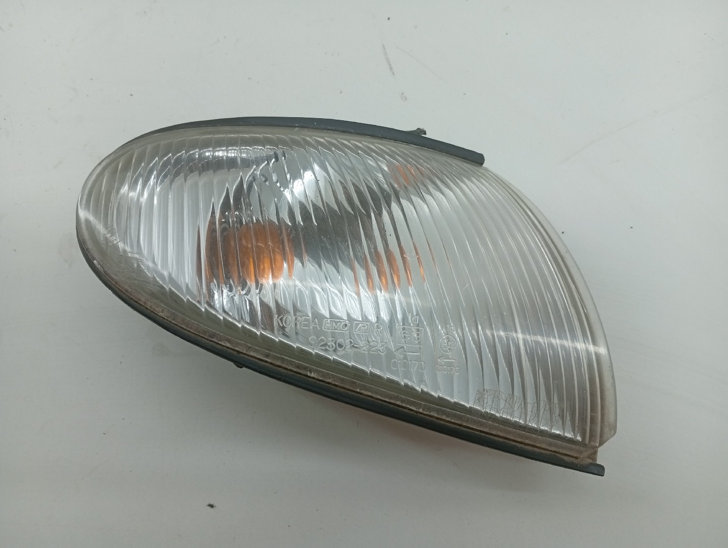 Pisca direito HYUNDAI ACCENT três volumes (X-3) | 94 - 00 Imagem-5