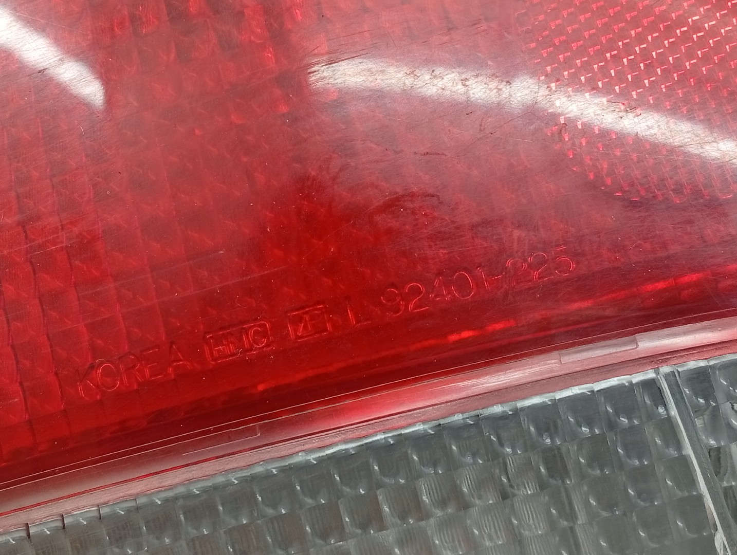 Farolim Stop Esquerdo HYUNDAI ACCENT três volumes (X-3) | 94 - 00 Imagem-2