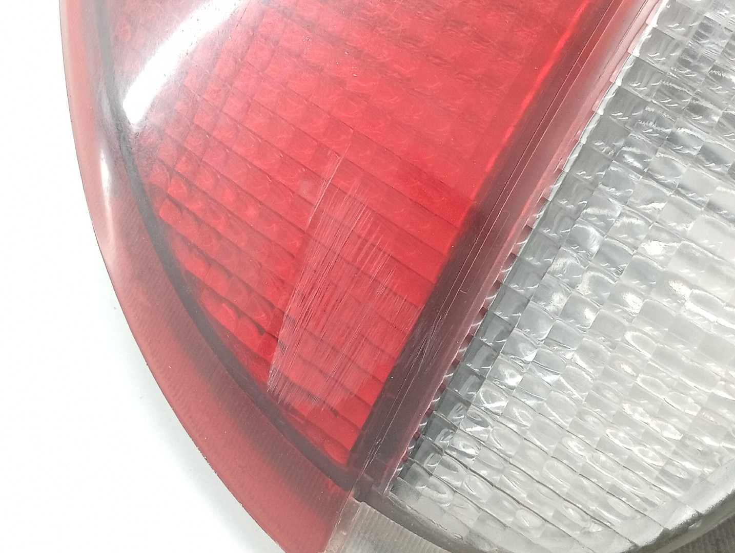 Farolim Stop Esquerdo HYUNDAI ACCENT três volumes (X-3) | 94 - 00 Imagem-4