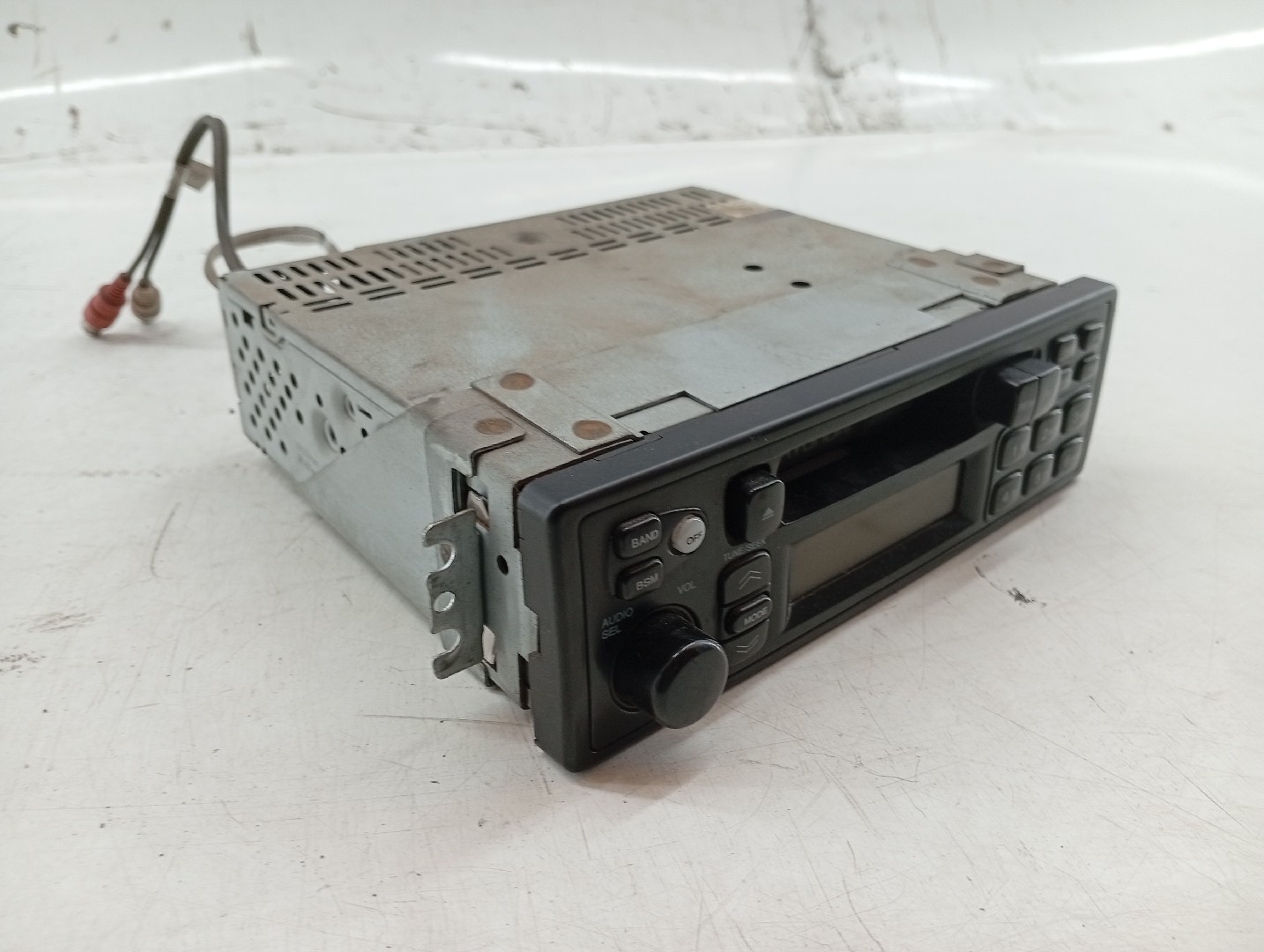 Auto-Rádio HYUNDAI ACCENT I (X-3) | 94 - 02 Imagem-3