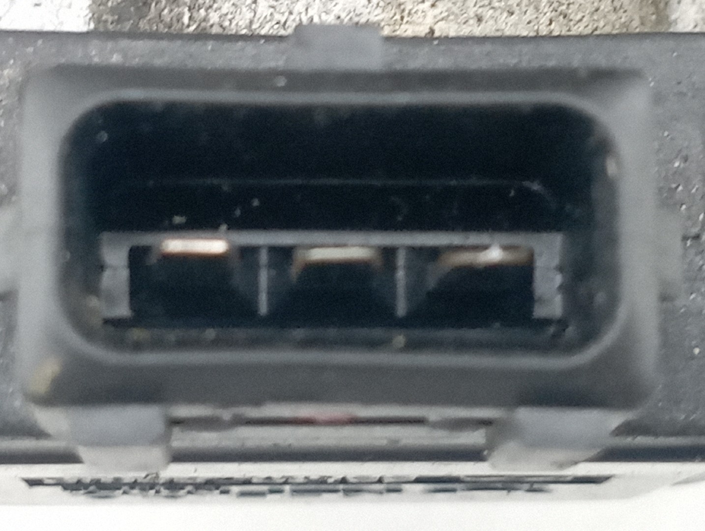 Borboleta de admissão HYUNDAI ACCENT três volumes (X-3) | 94 - 00 Imagem-1