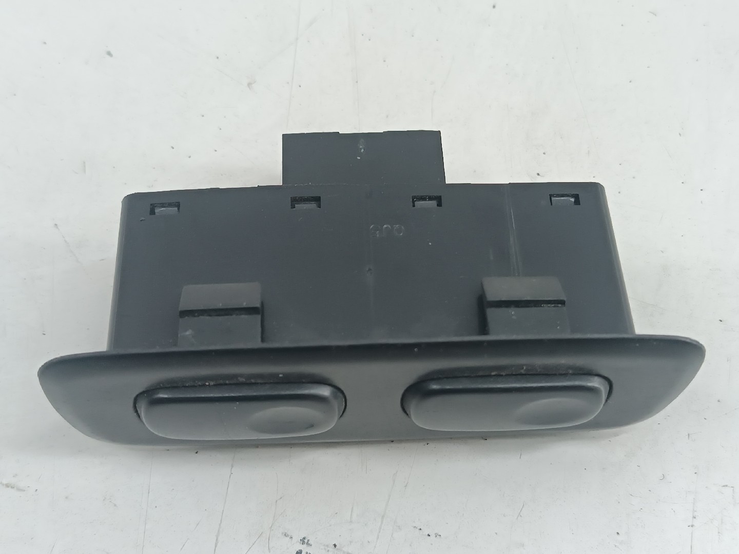 Comutador de vidro frente esquerdo HYUNDAI ACCENT I (X-3) | 94 - 02 Imagem-3