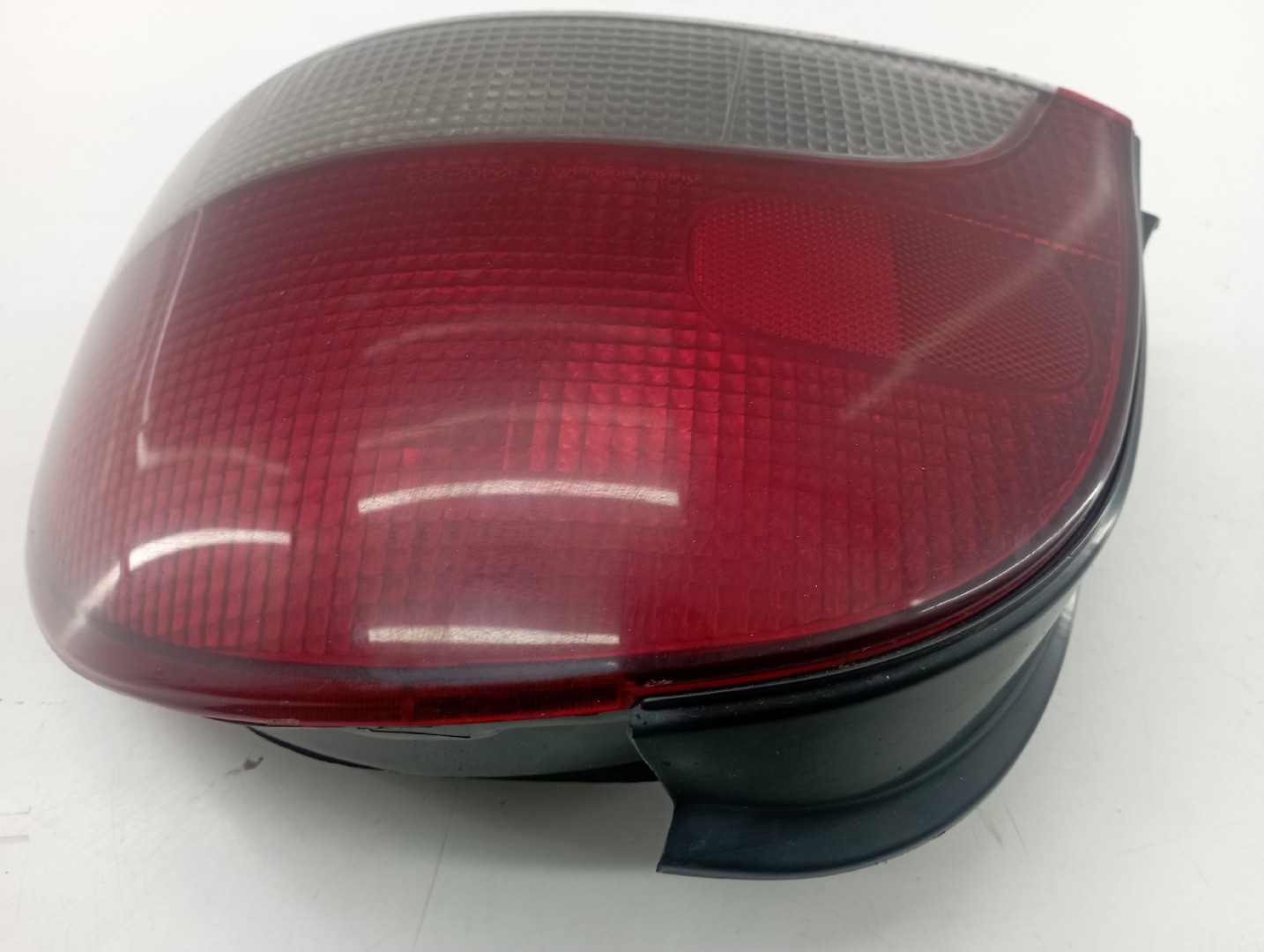 Farolim Stop Direito HYUNDAI ACCENT três volumes (X-3) | 94 - 00 Imagem-2