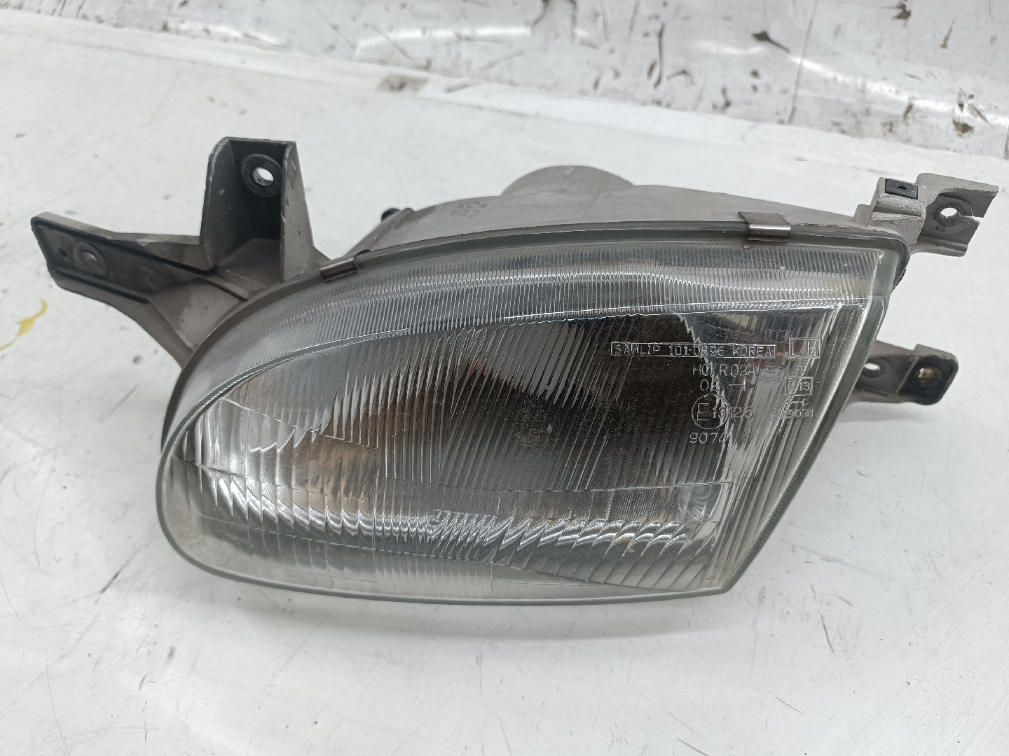 Ótica Esquerda HYUNDAI ACCENT I (X-3) | 94 - 02 Imagem-5