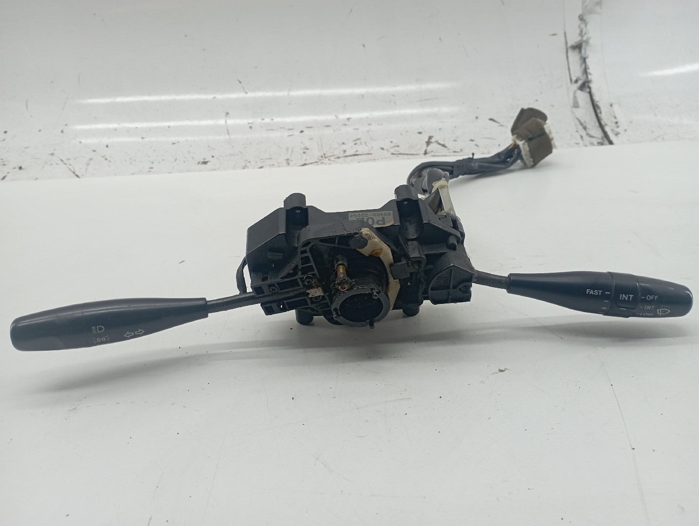 Comutador de Luzes /Piscas /Limpa Para-Brisas HYUNDAI ACCENT três volumes (X-3) | 94 - 00