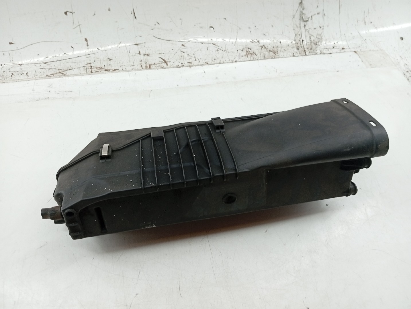 Caixa de filtro de ar MERCEDES-BENZ E-CLASS (W211) | 02 - 09