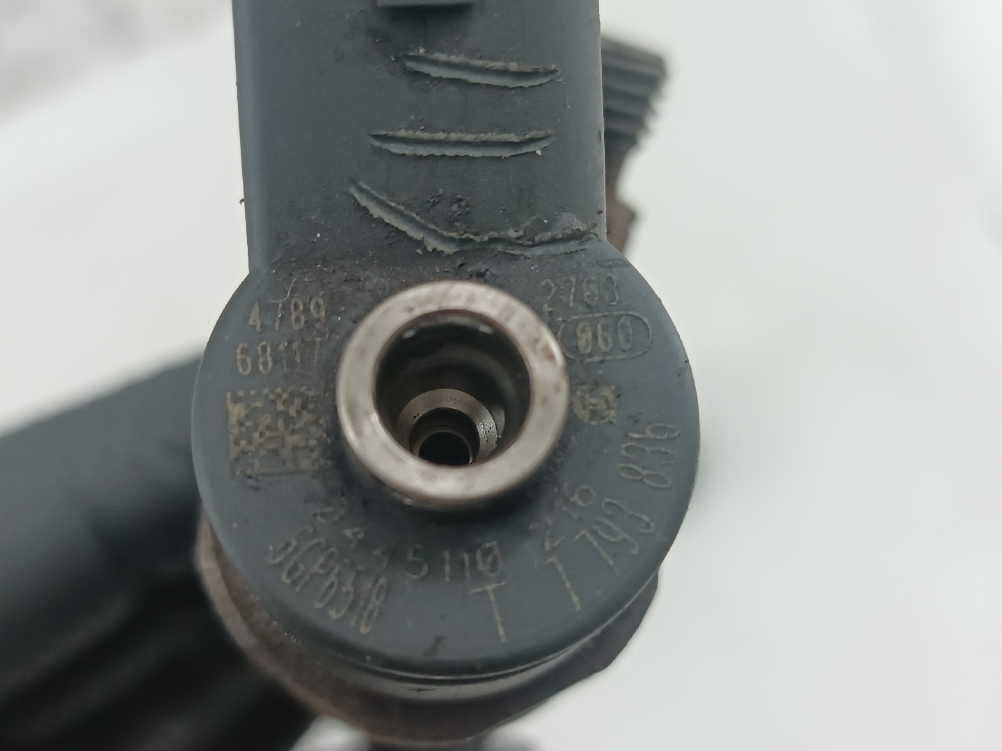 Injetor de combustível BMW 3 (E90) | 04 - 12 Imagem-2