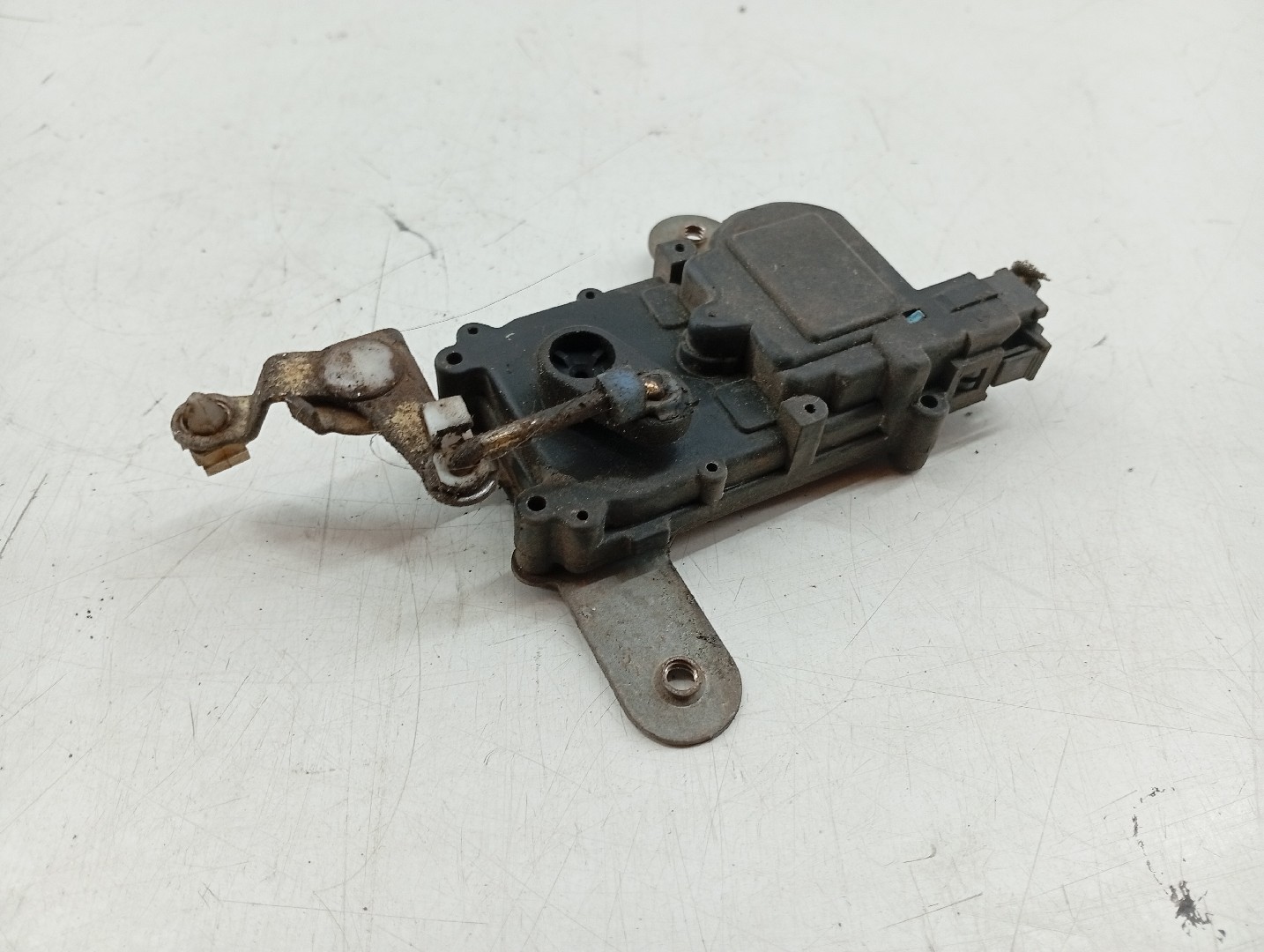 Fecho da Porta HYUNDAI ACCENT I (X-3) | 94 - 02 Imagem-2