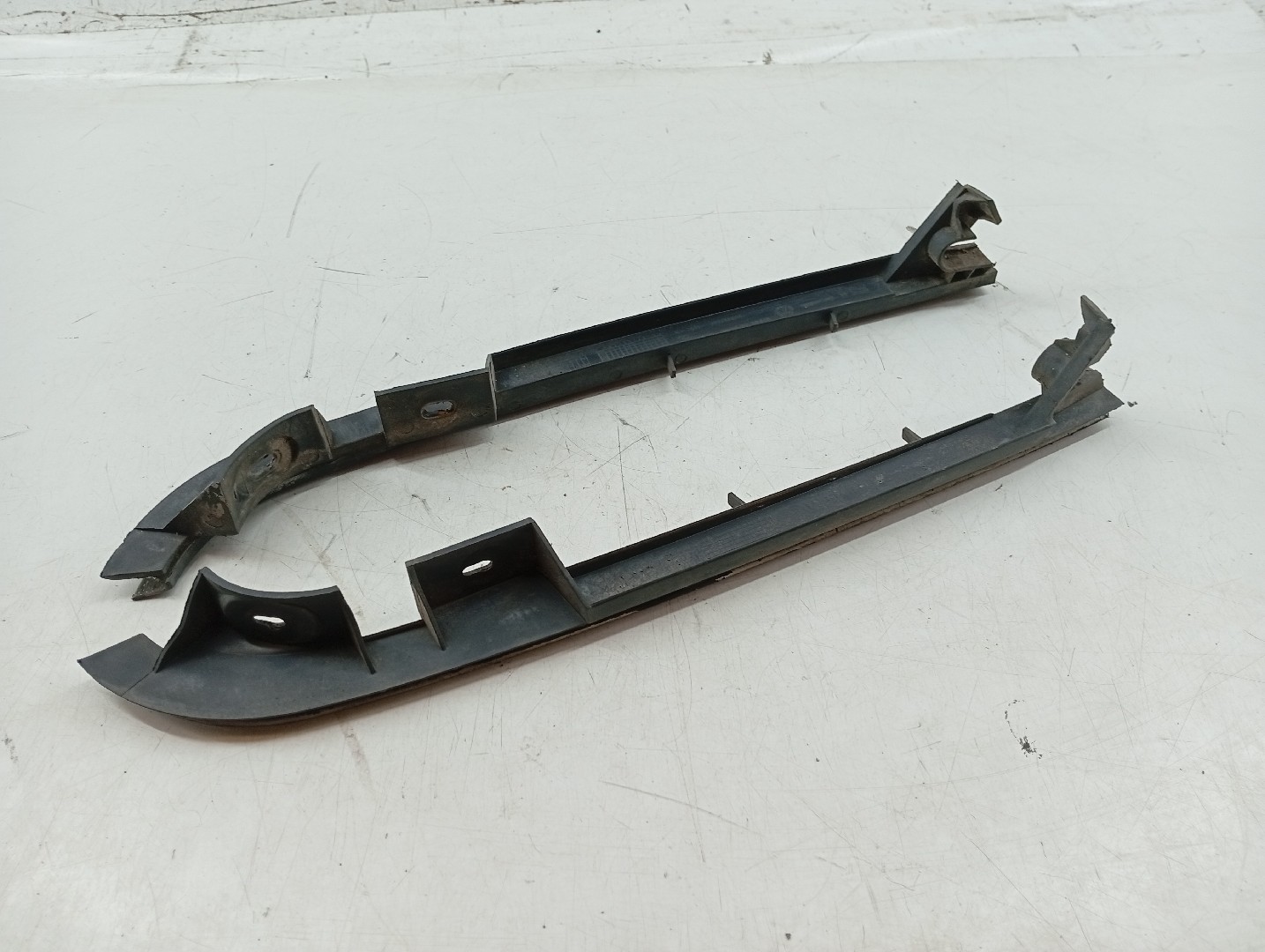 Suporte de para-choques VOLKSWAGEN CADDY II Combi (9K9B) | 95 - 04 Imagem-1