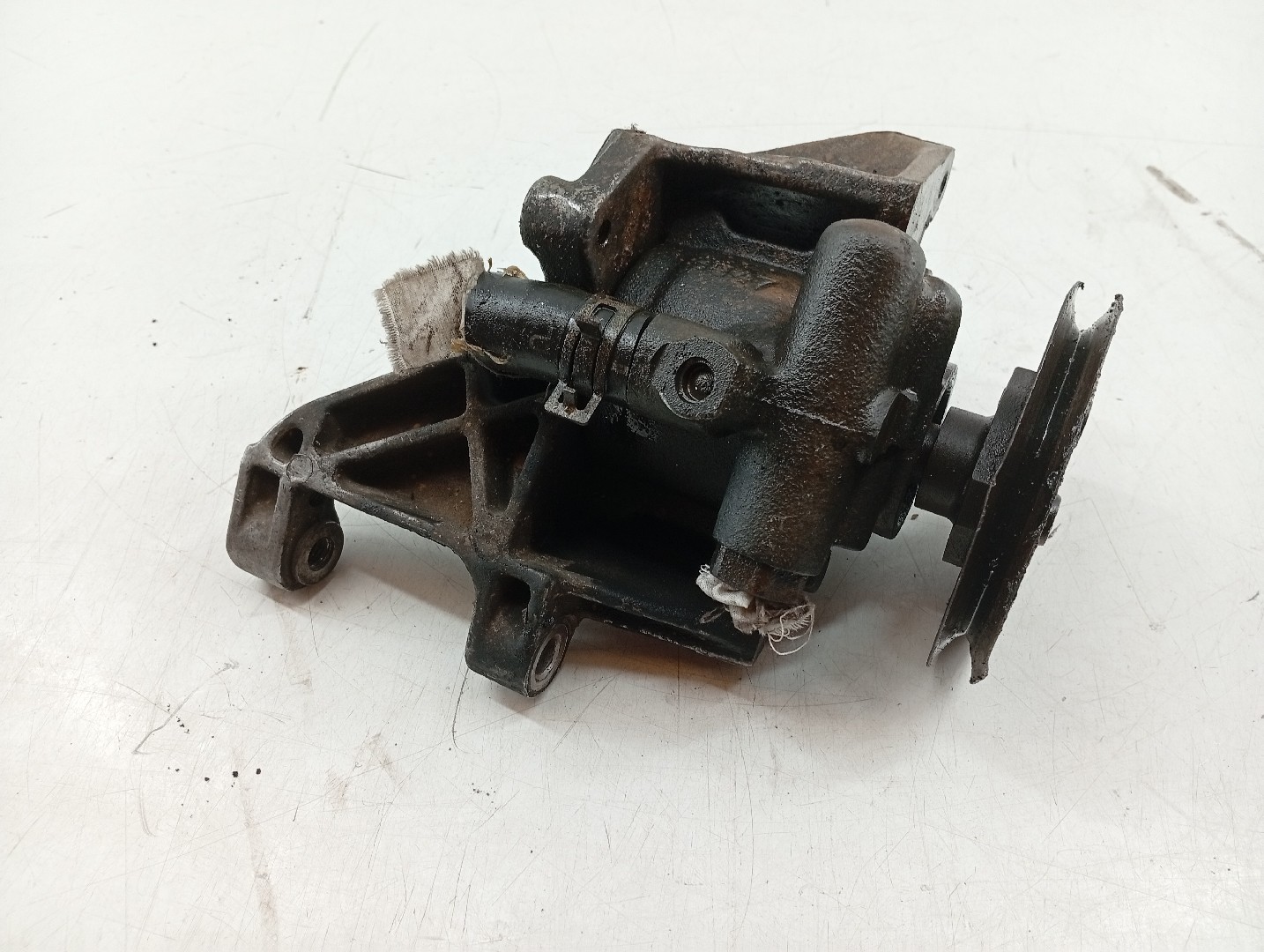 Bomba de direção VOLKSWAGEN CADDY II Combi (9K9B) | 95 - 04