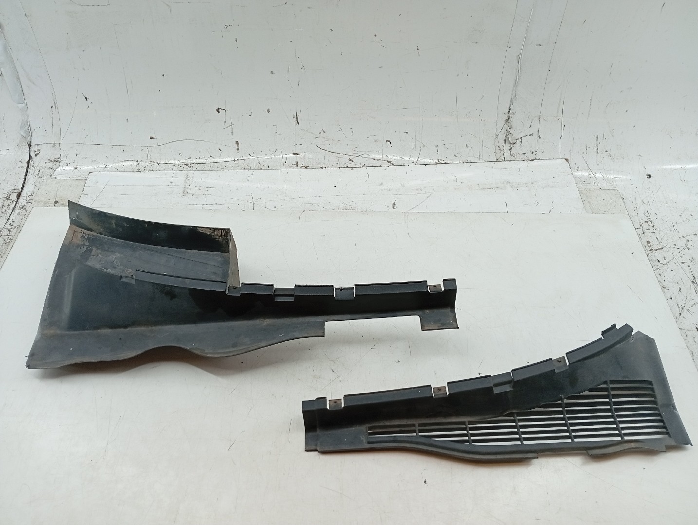 Grelha de torpedo VOLKSWAGEN CADDY II Combi (9K9B) | 95 - 04