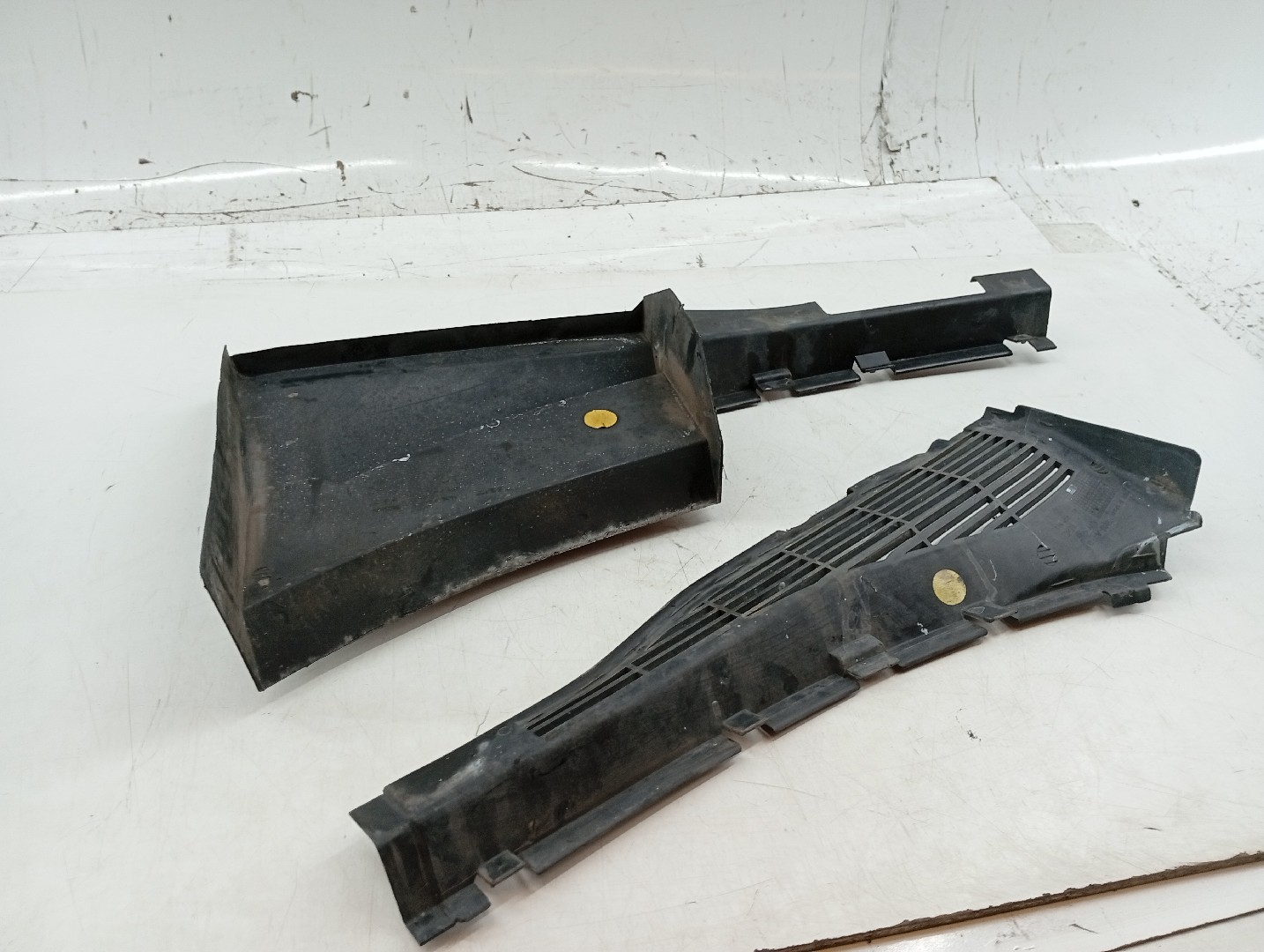 Grelha de torpedo VOLKSWAGEN CADDY II Combi (9K9B) | 95 - 04 Imagem-3