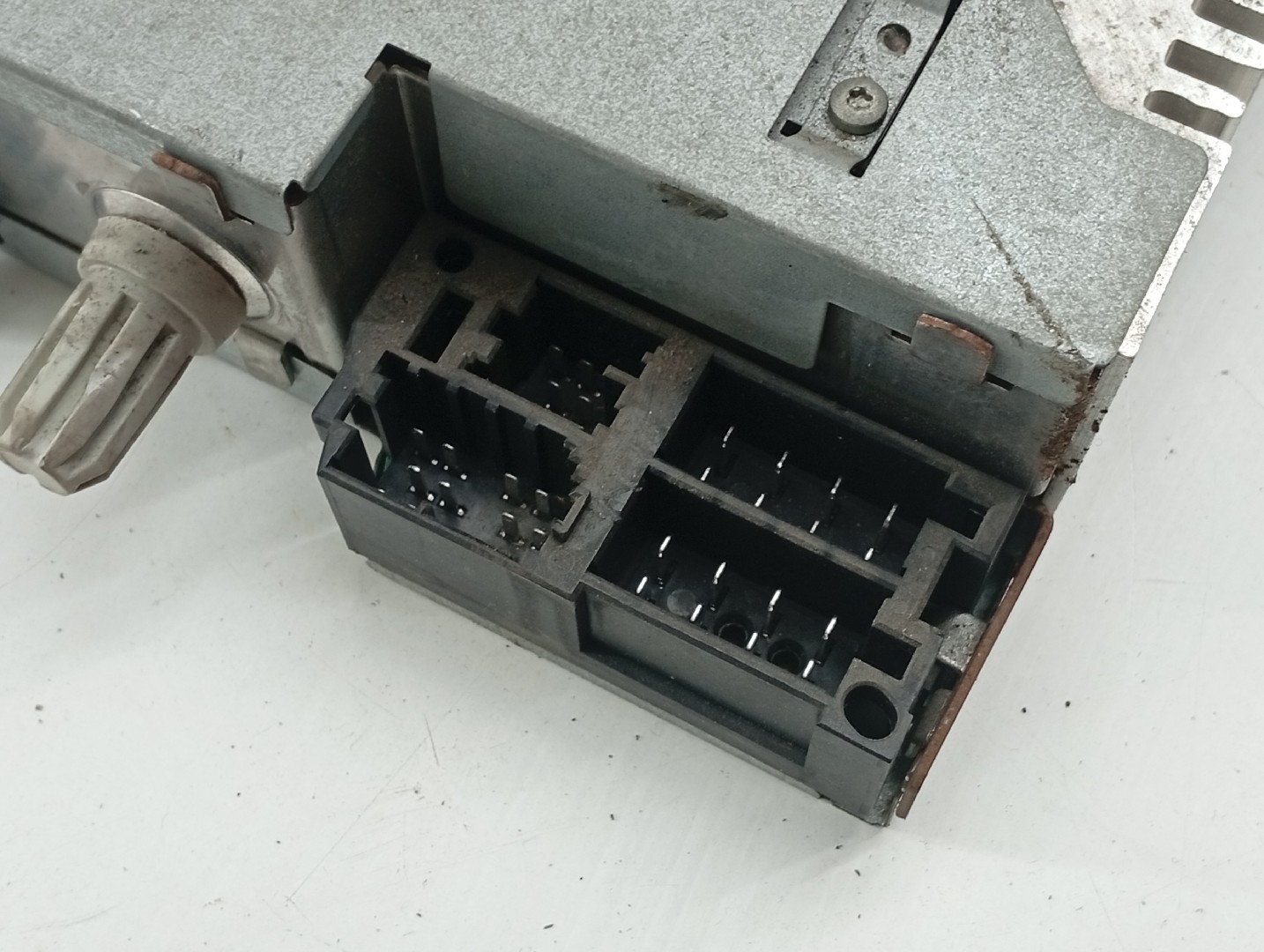 Auto-Rádio RENAULT MEGANE II três volumes (LM0/1_) | 03 -  Imagem-1