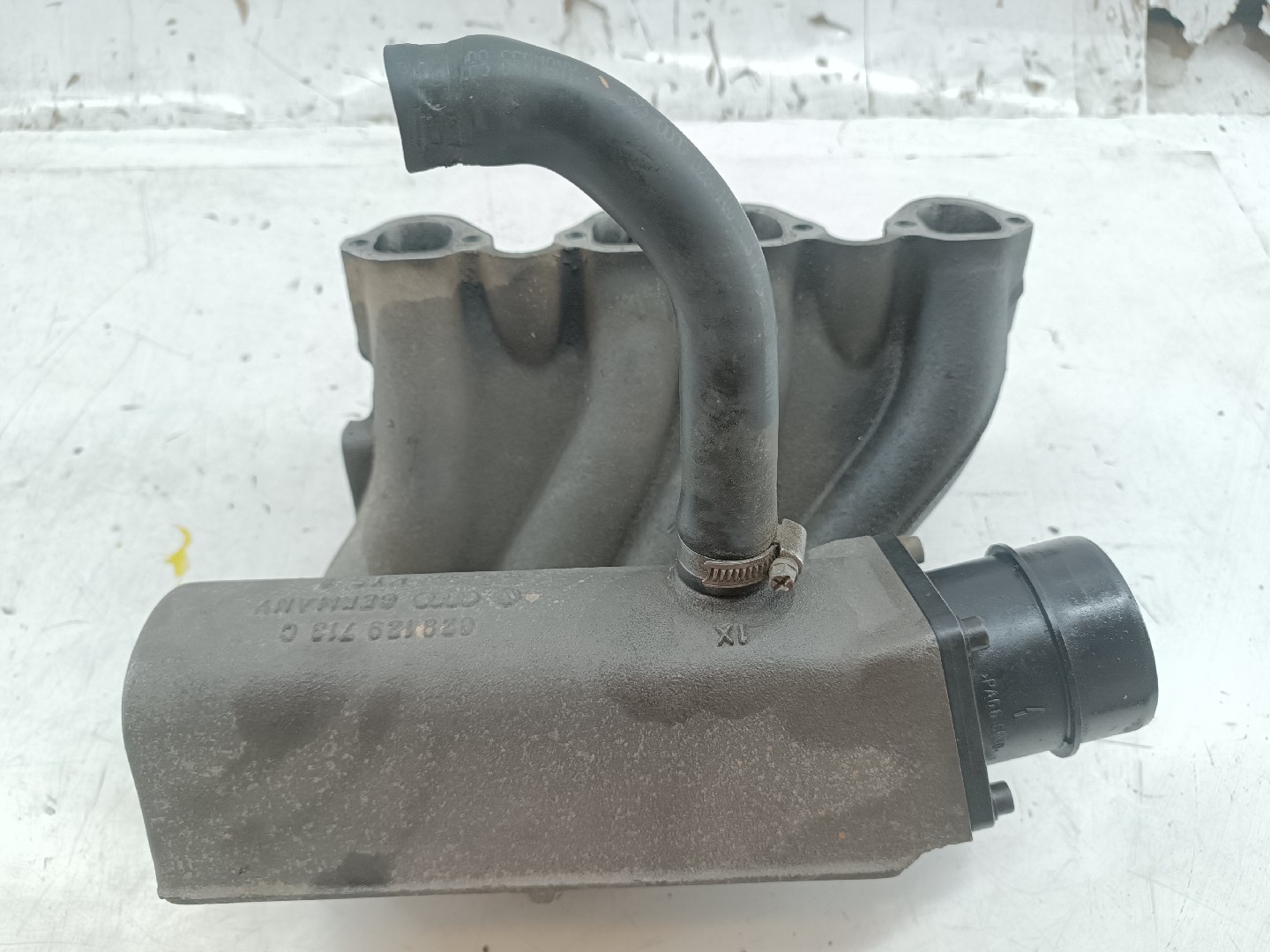 Coletor de admissão VOLKSWAGEN CADDY II Combi (9K9B) | 95 - 04 Imagem-4