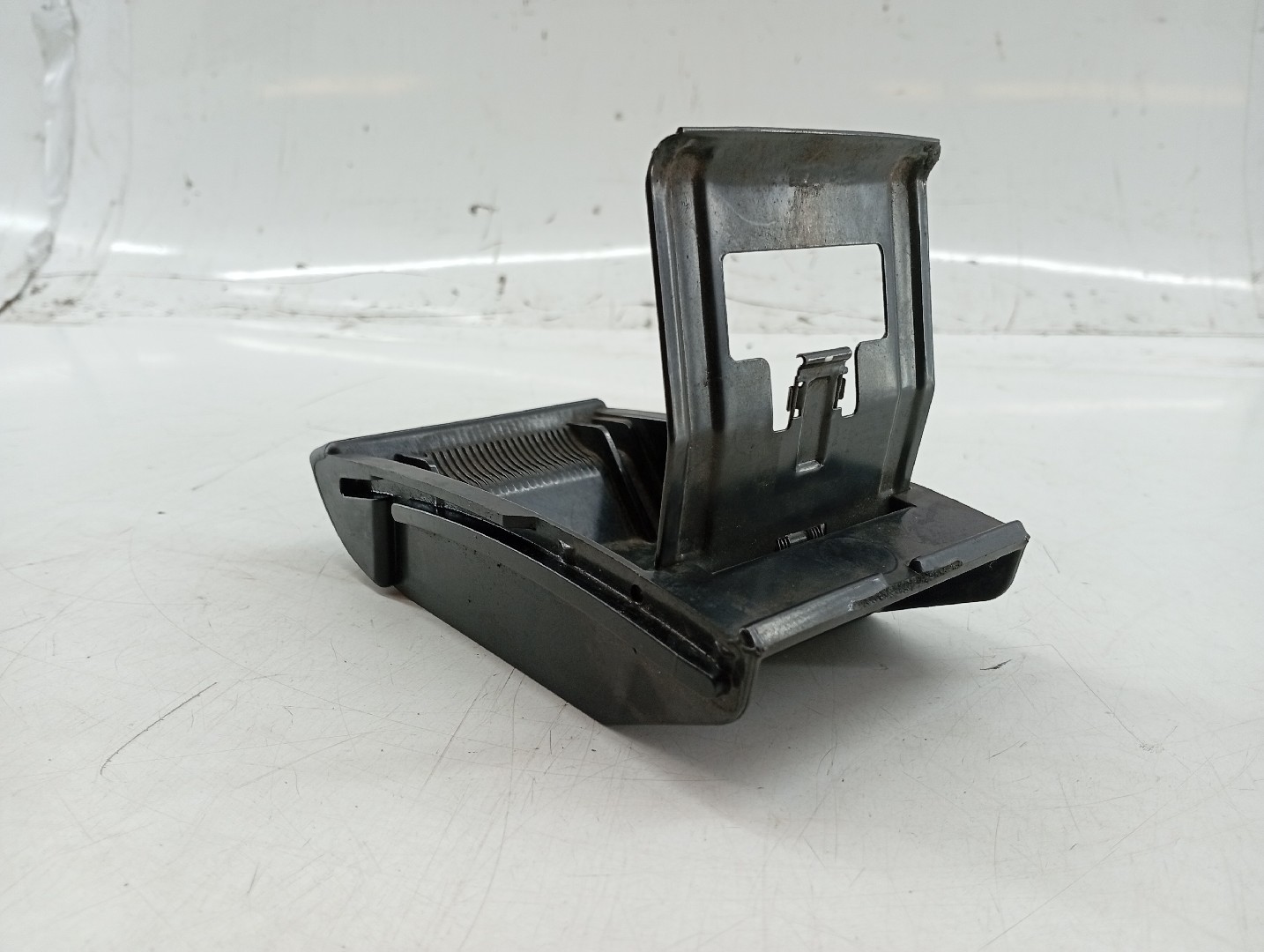 Cinzeiro VOLKSWAGEN CADDY II Combi (9K9B) | 95 - 04 Imagem-4