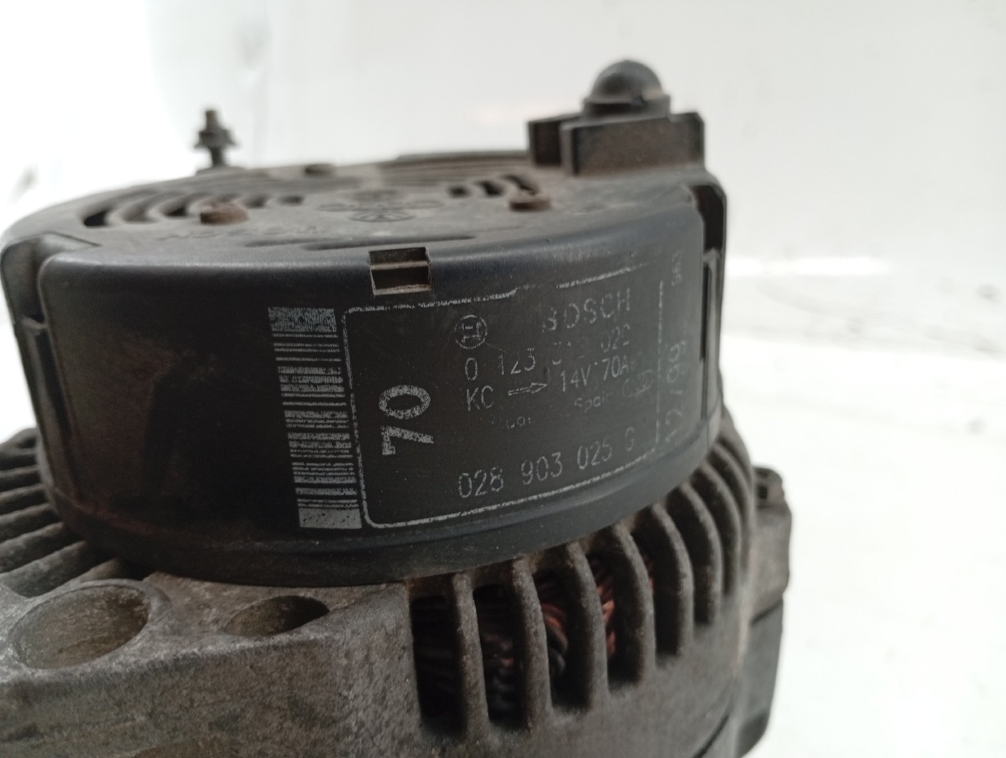 Alternador VOLKSWAGEN CADDY II Combi (9K9B) | 95 - 04 Imagem-3