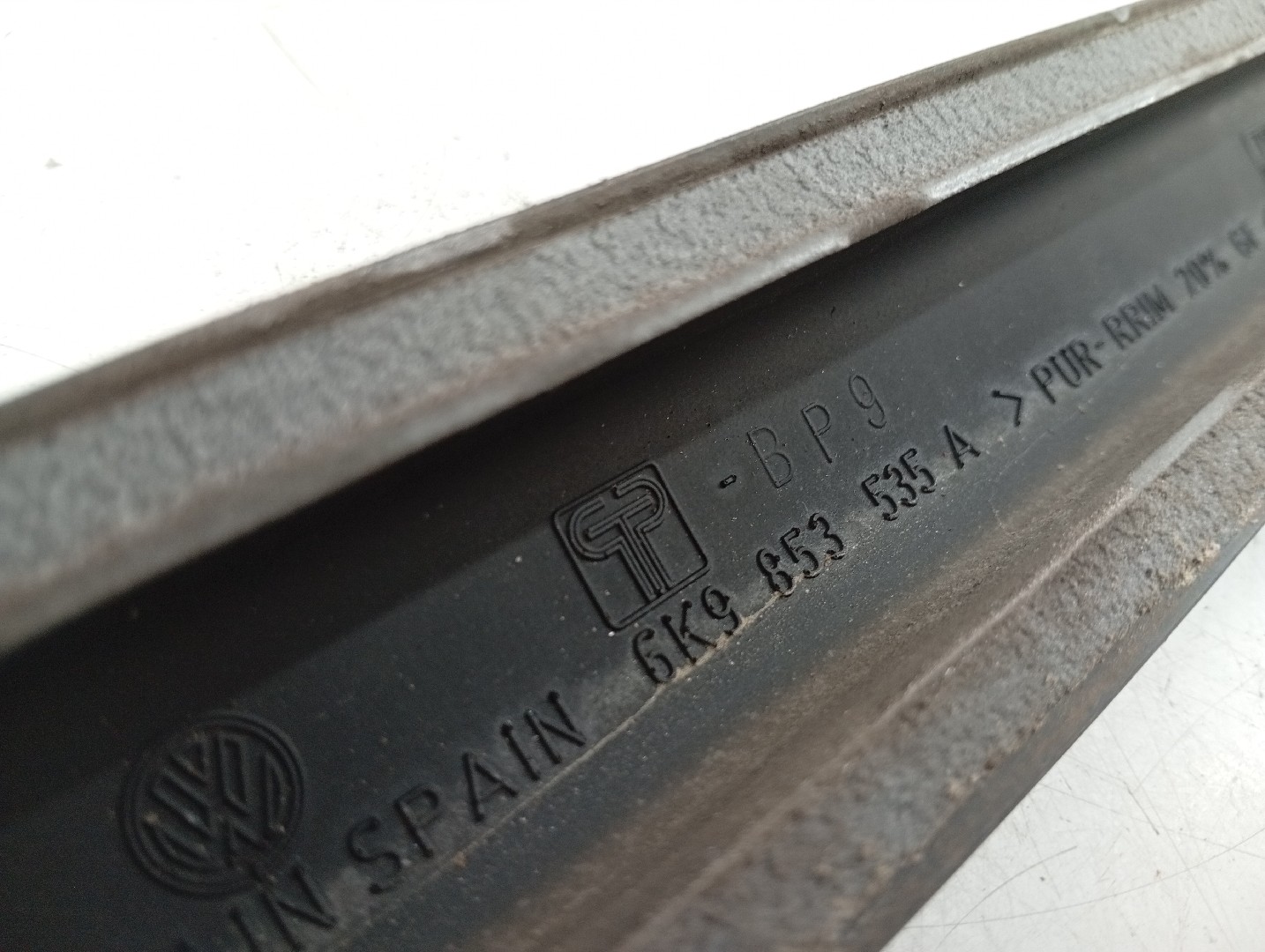 Friso da porta VOLKSWAGEN CADDY II Combi (9K9B) | 95 - 04 Imagem-1