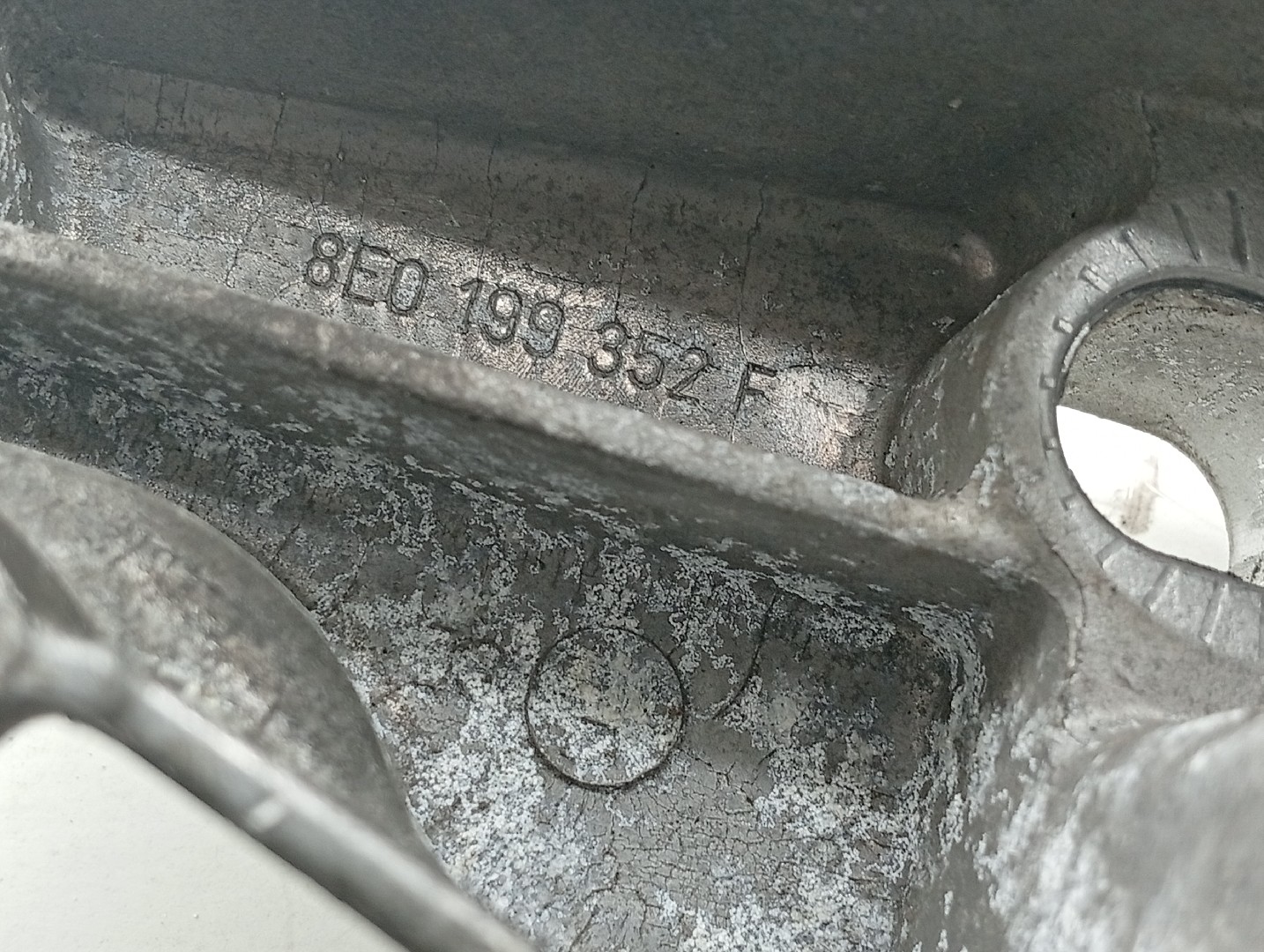 Apoio de motor AUDI A4 Avant (8E5, B6) | 00 - 05 Imagem-3