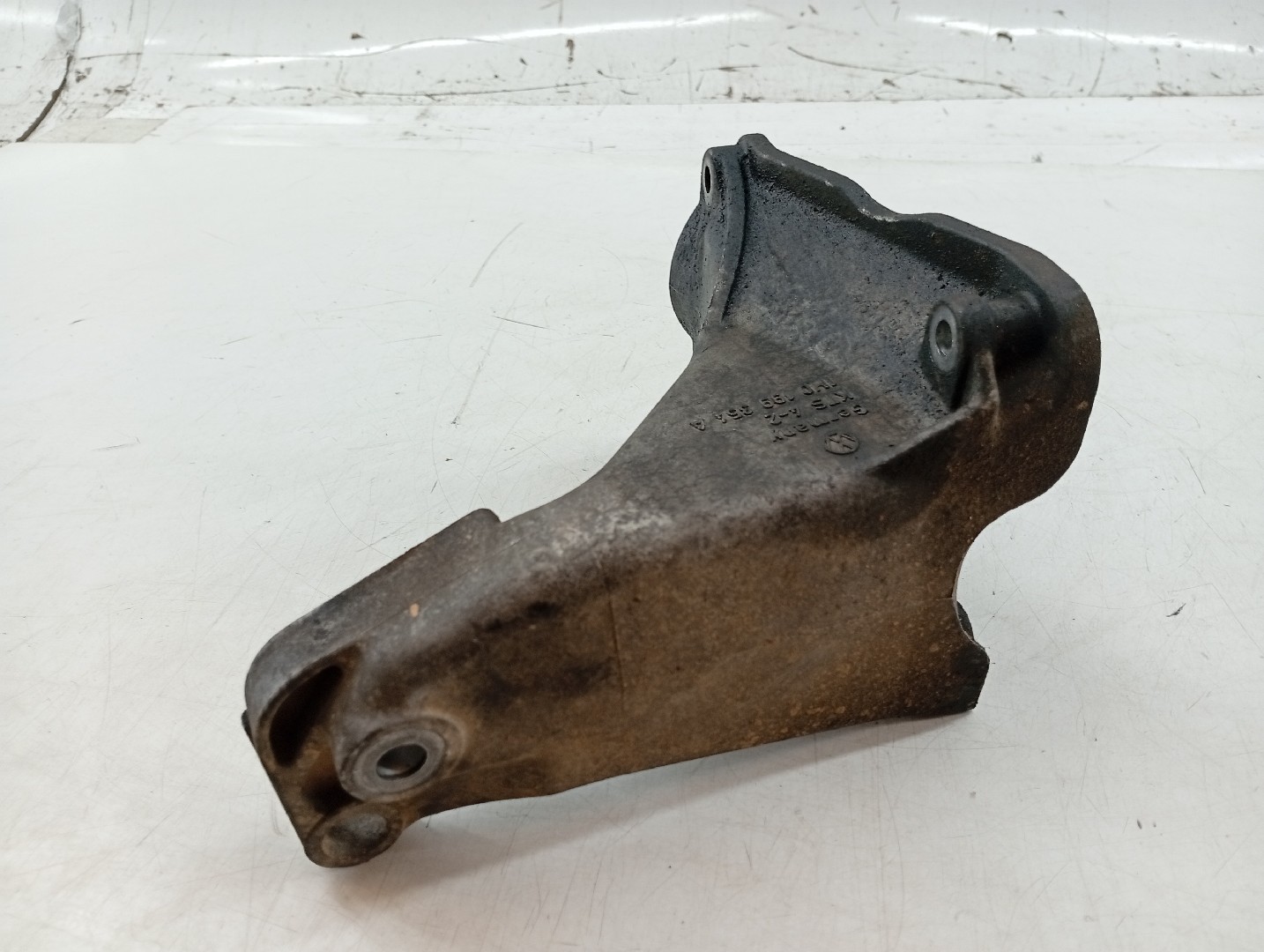 Apoio De Motor VOLKSWAGEN CADDY II Combi (9K9B) | 95 - 04 Imagem-3