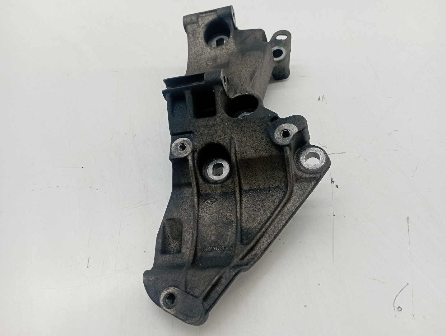 Suporte De Alternador RENAULT MEGANE II três volumes (LM0/1_) | 03 -  Imagem-1