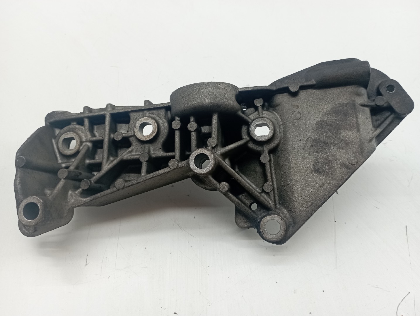 Suporte De Alternador RENAULT MEGANE II três volumes (LM0/1_) | 03 -  Imagem-5