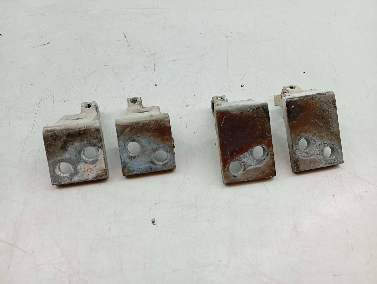 Dobradiças da porta VOLKSWAGEN CADDY II Combi (9K9B) | 95 - 04 Imagem-4