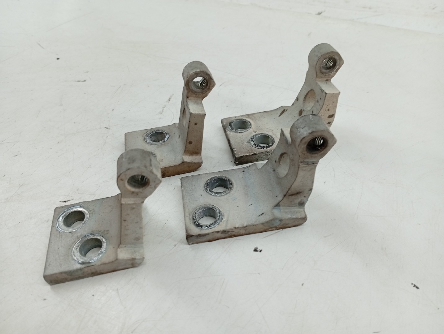 Dobradiças da porta VOLKSWAGEN CADDY II Combi (9K9B) | 95 - 04 Imagem-2