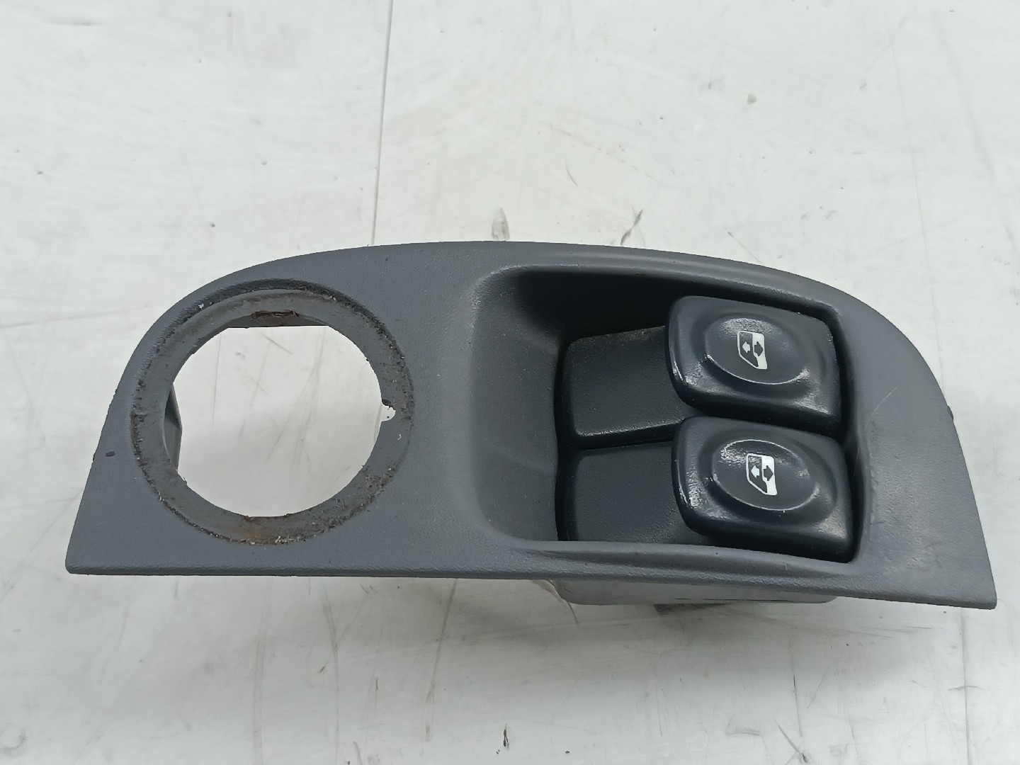 Comutador de vidro frente esquerdo RENAULT MEGANE I (BA0/1_) | 95 - 04 Imagem-3