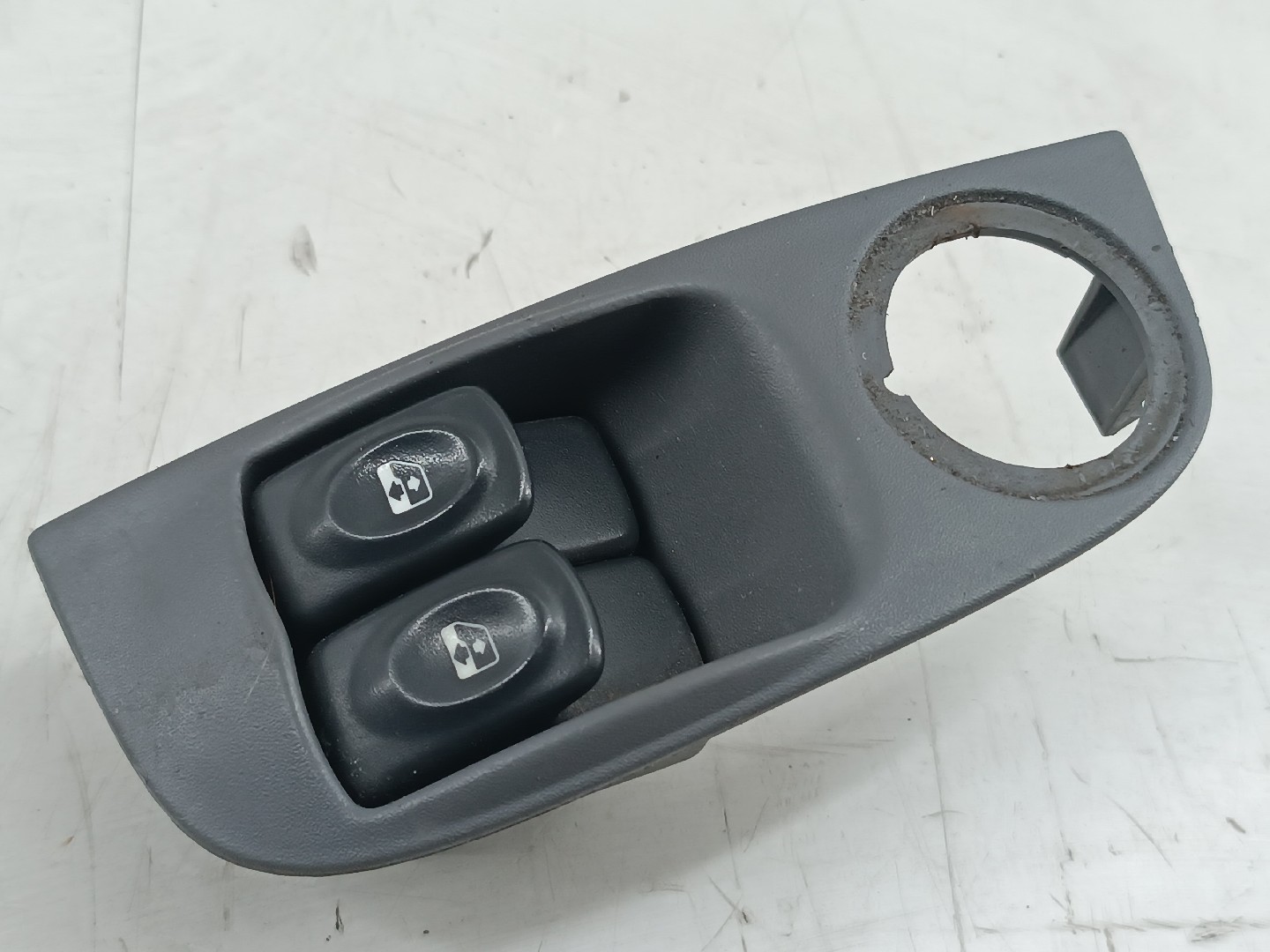 Comutador de vidro frente esquerdo RENAULT MEGANE I (BA0/1_) | 95 - 04 Imagem-4