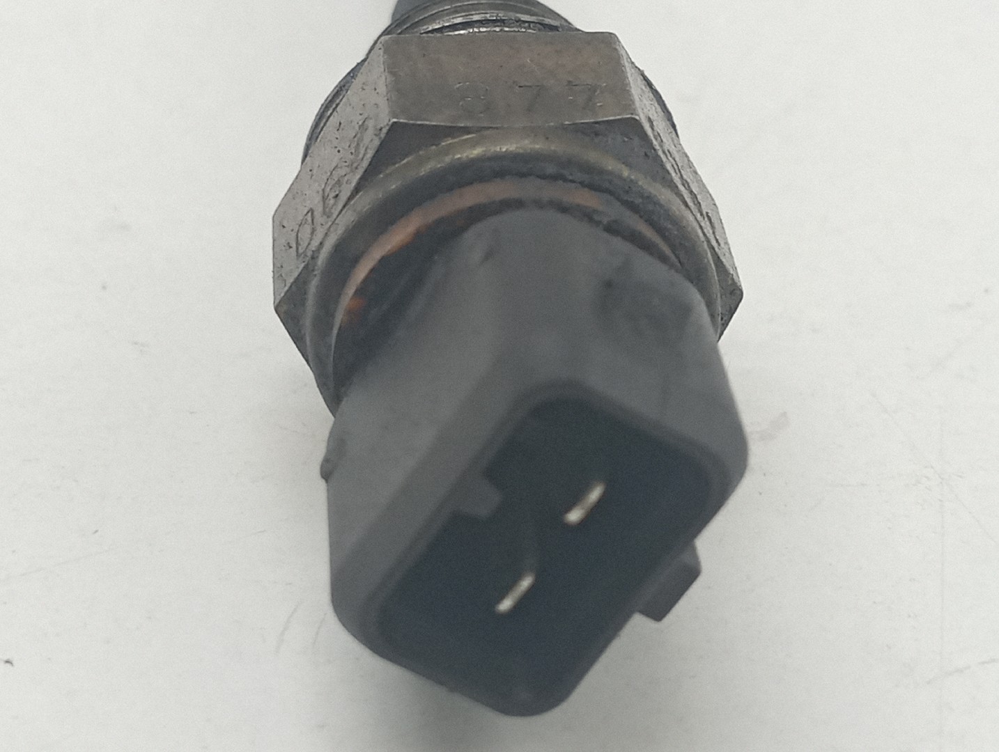 Sensor Nível do Óleo do Motor RENAULT MEGANE II três volumes (LM0/1_) | 03 -  Imagem-1