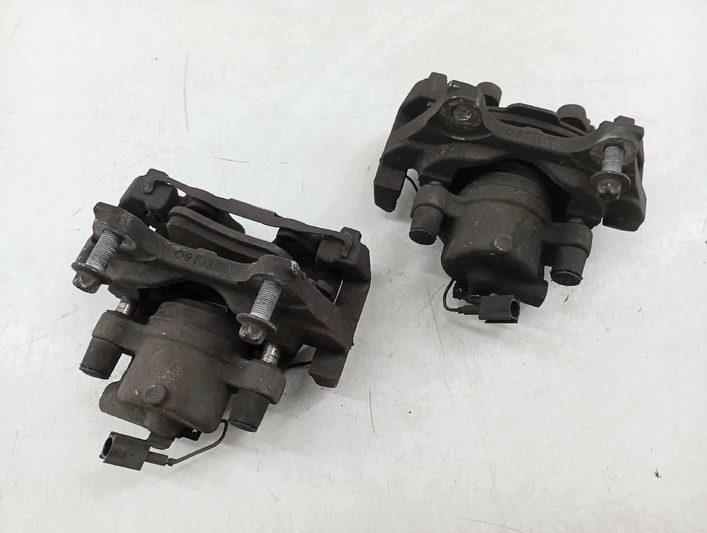 Conjunto (2) Pinças Travão FIAT DOBLO Caixa/Combi (263_) | 10 - 
