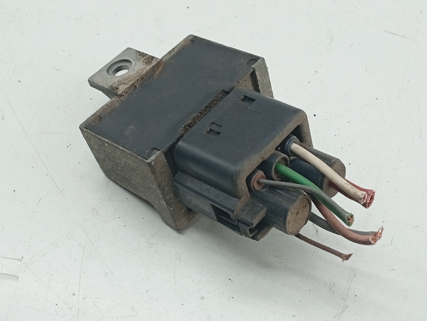 Temporizador das Velas / Rele RENAULT CLIO II (BB_, CB_) | 98 -  Imagem-2