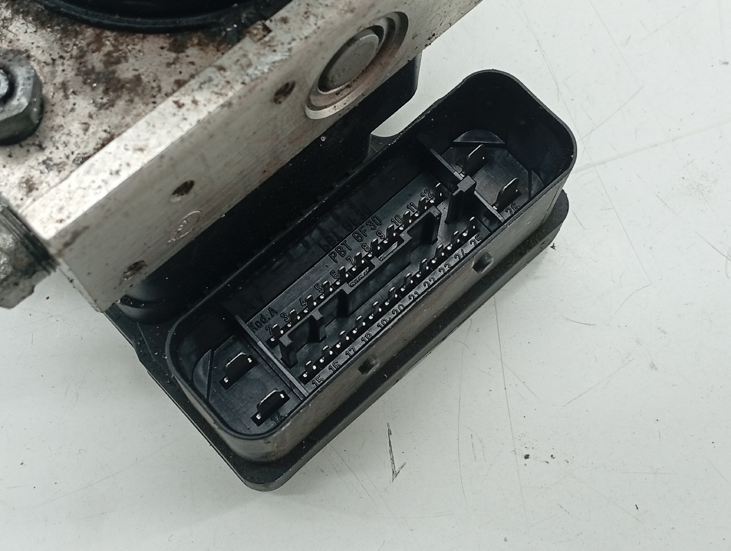 Bomba de ABS OPEL ASTRA H (A04) | 04 - 14 Imagem-4