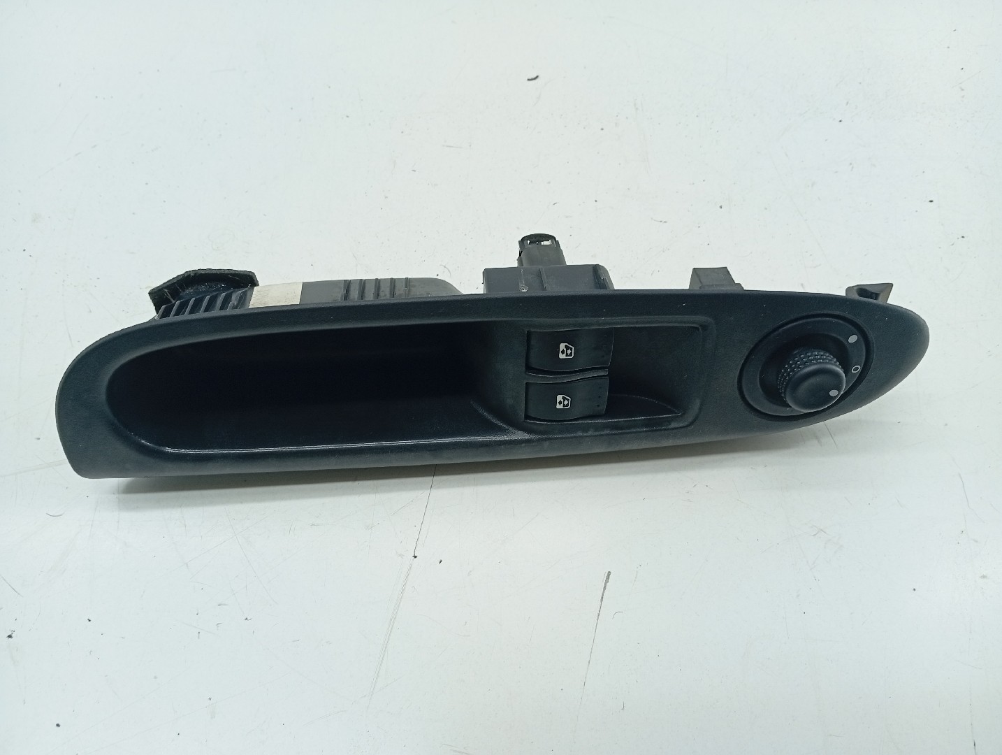 Comutador de vidro frente esquerdo RENAULT CLIO II (BB_, CB_) | 98 - 